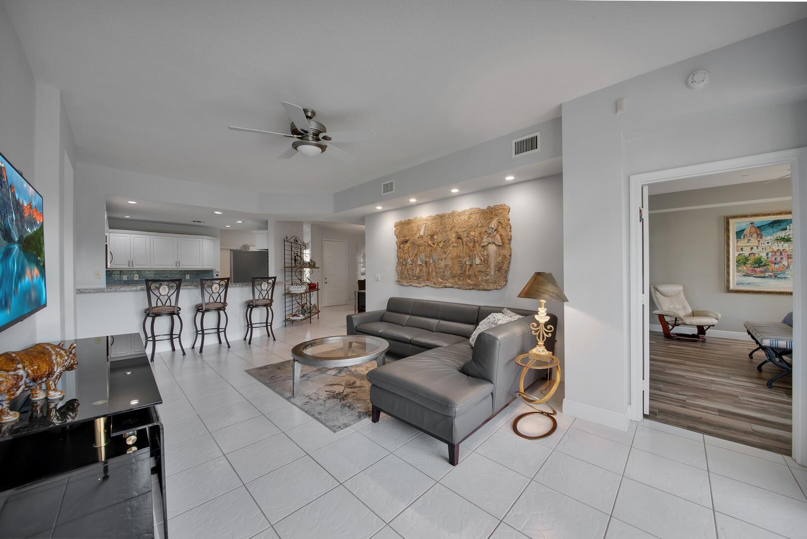 12438 Crystal Pointe Drive 102