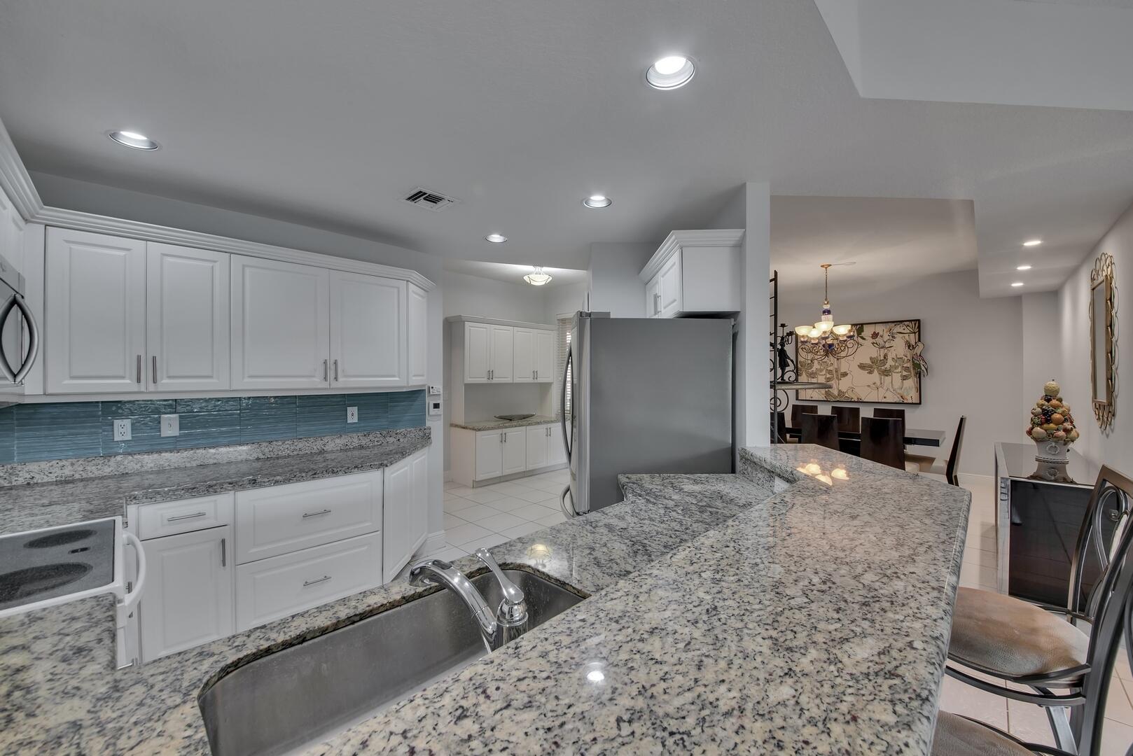 12438 Crystal Pointe Drive 102