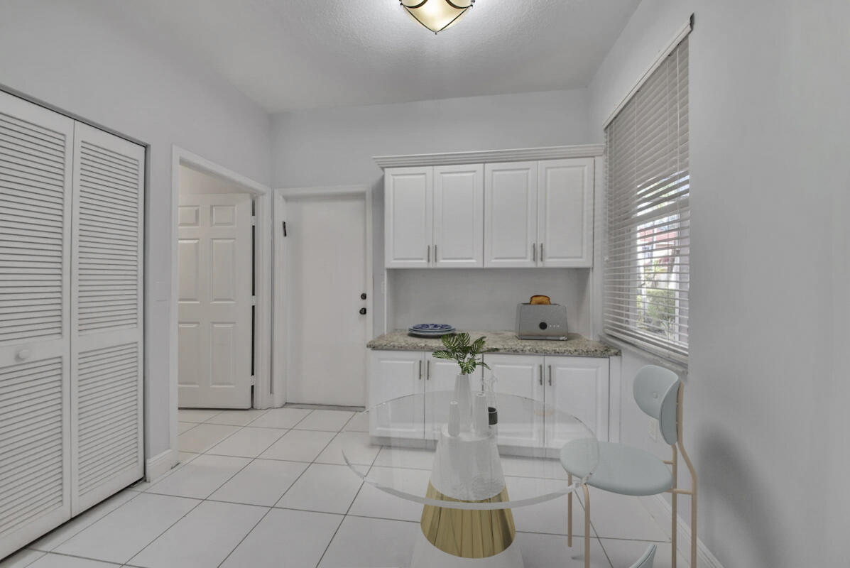 12438 Crystal Pointe Drive 102
