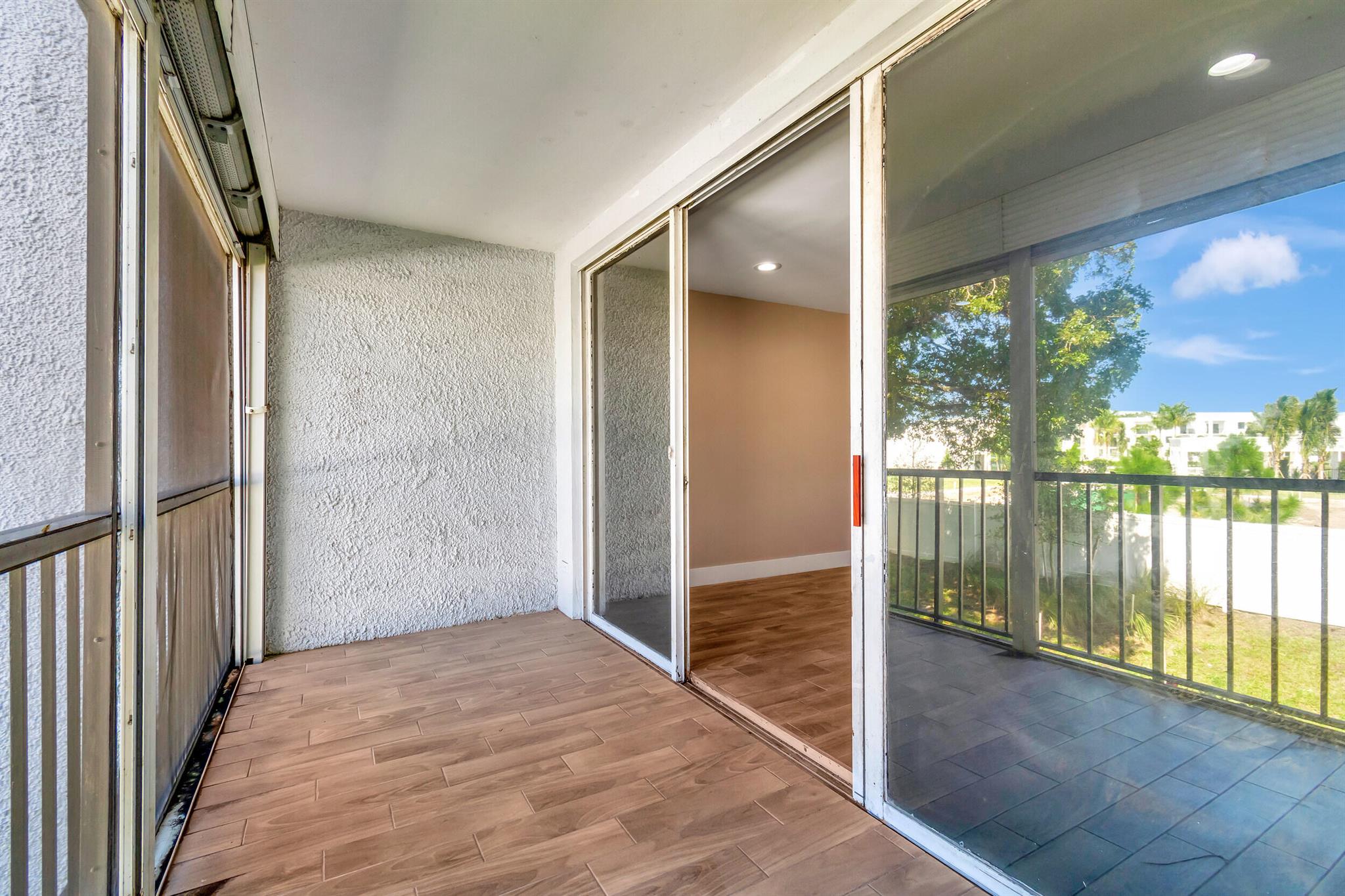 4248 Deste Court 202