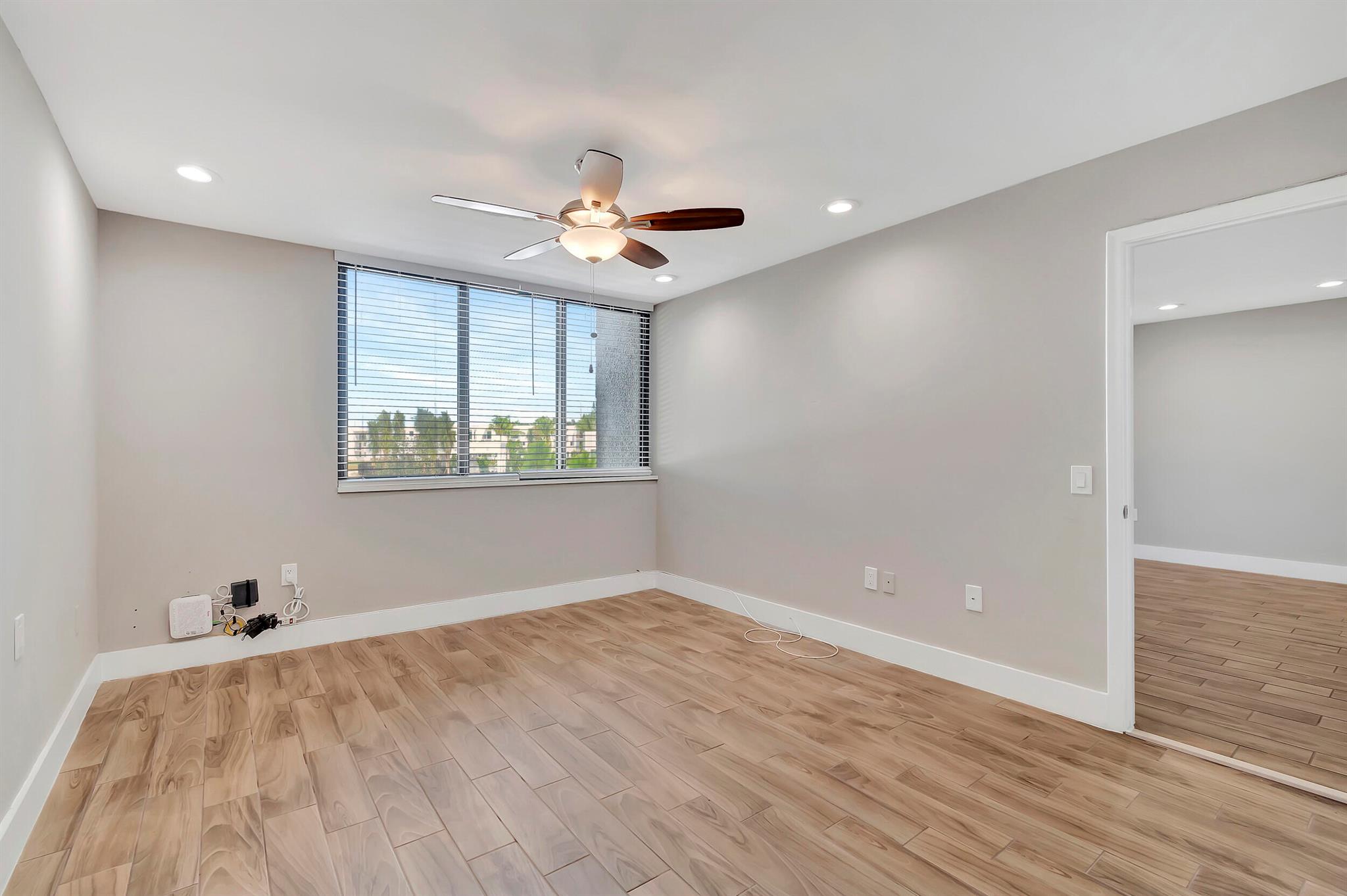 4248 Deste Court 202