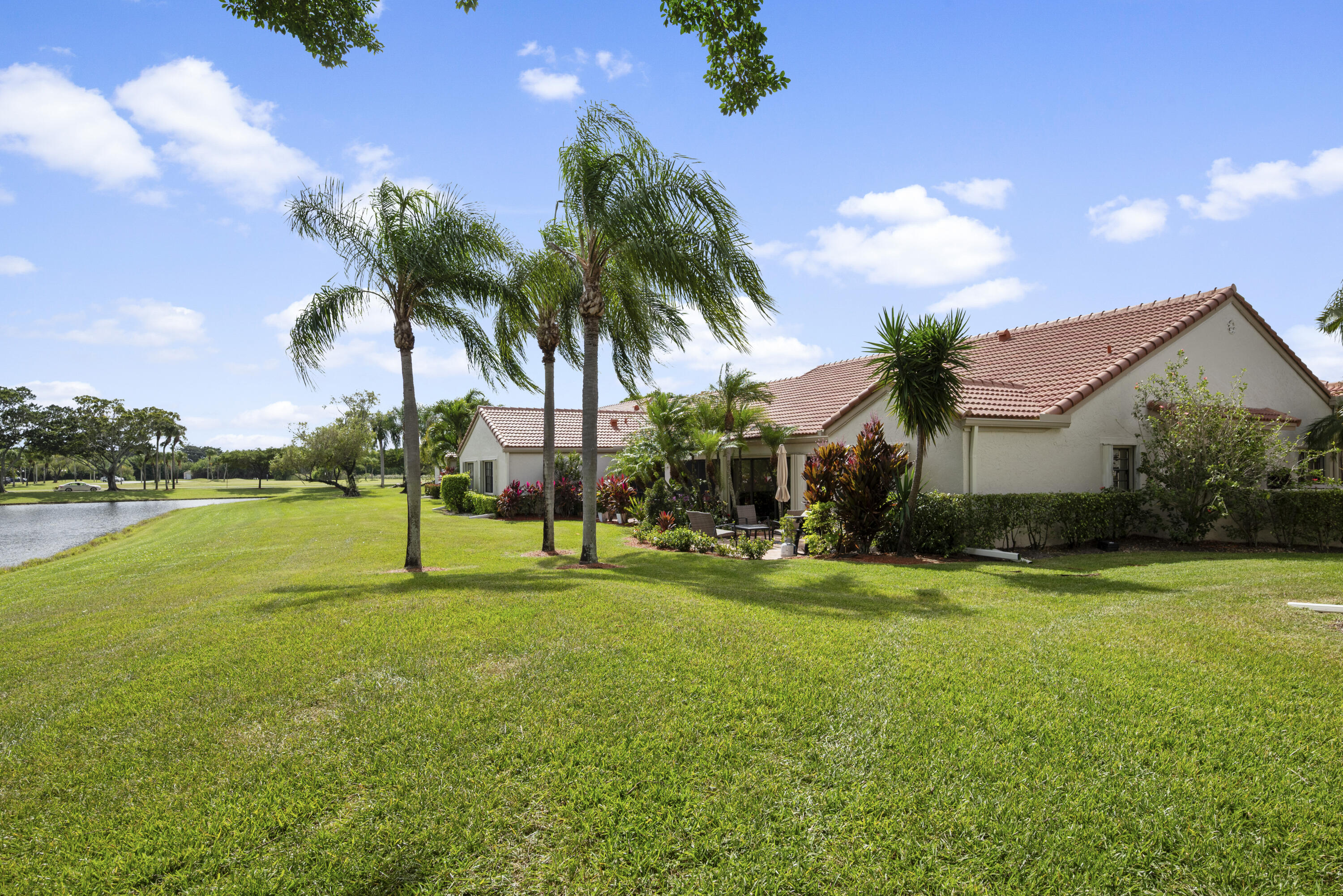 5770 Parkwalk Circle W