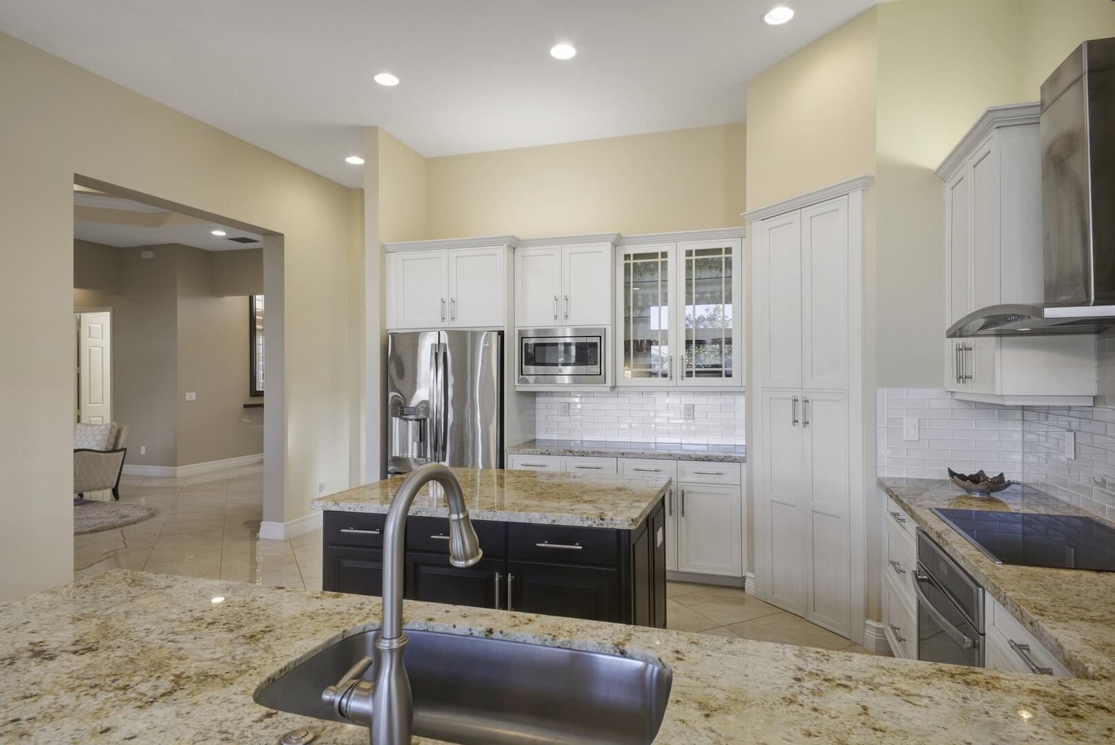 8289 Razorback Court