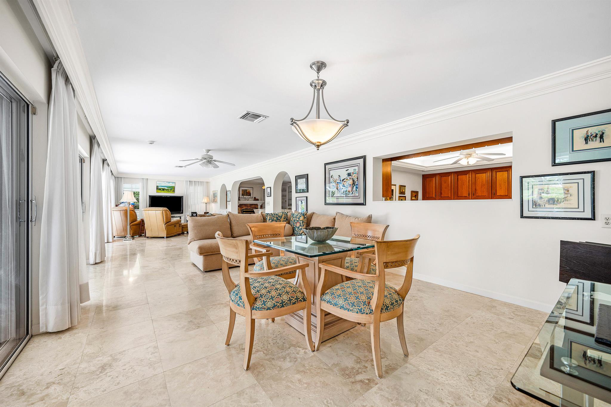 489 S Country Club Drive