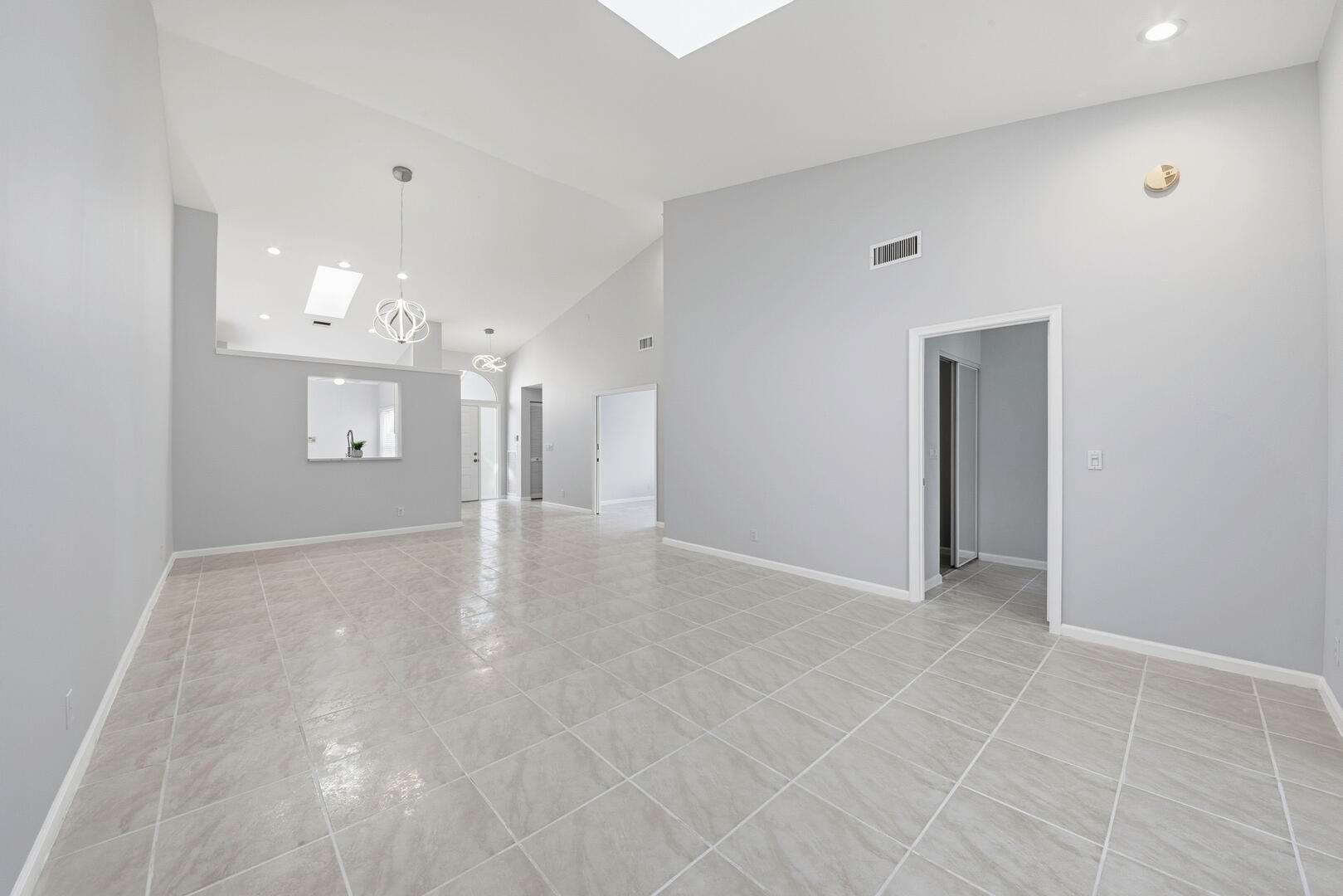 7617 Island Breeze Terrace