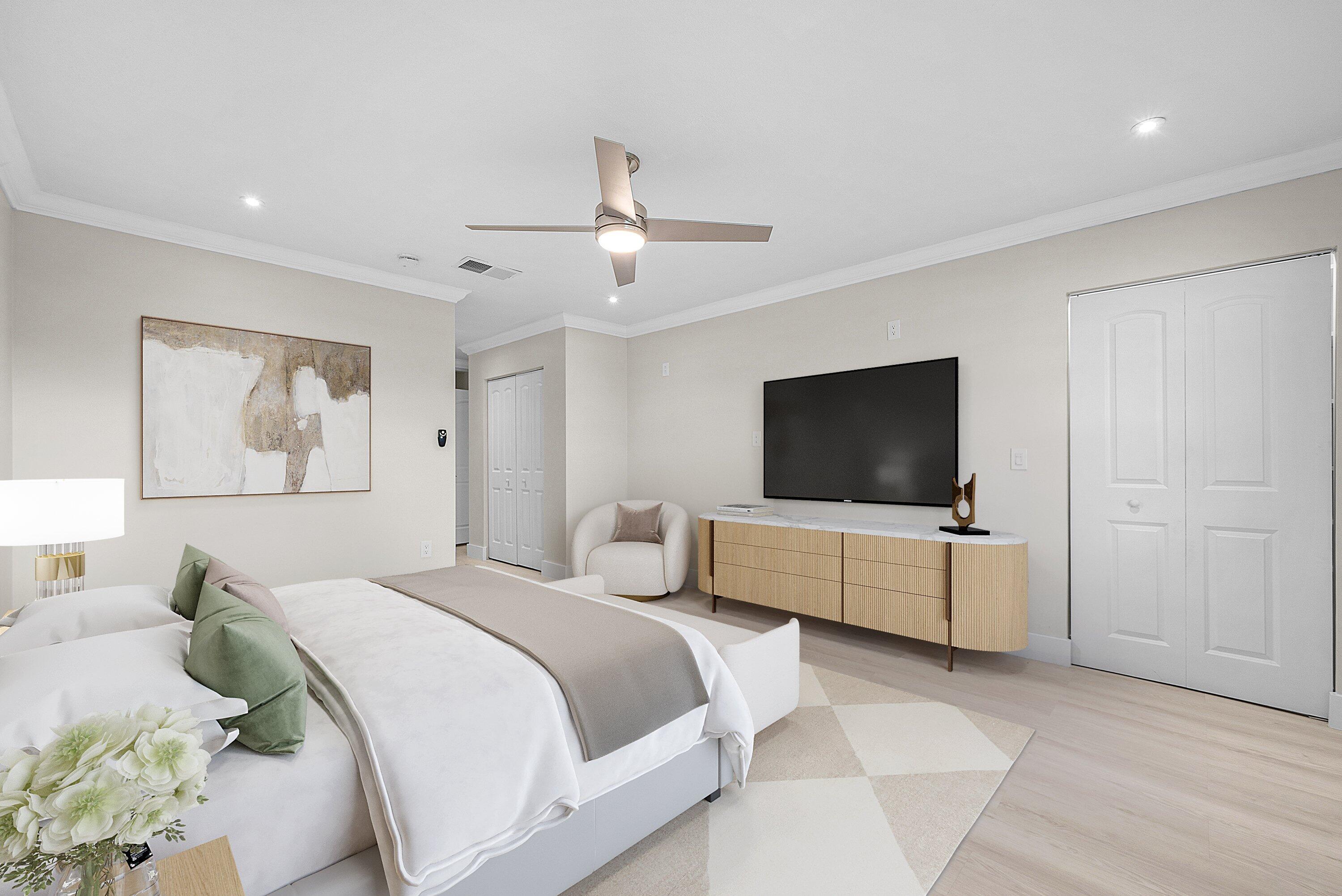 18 Stratford Drive E F