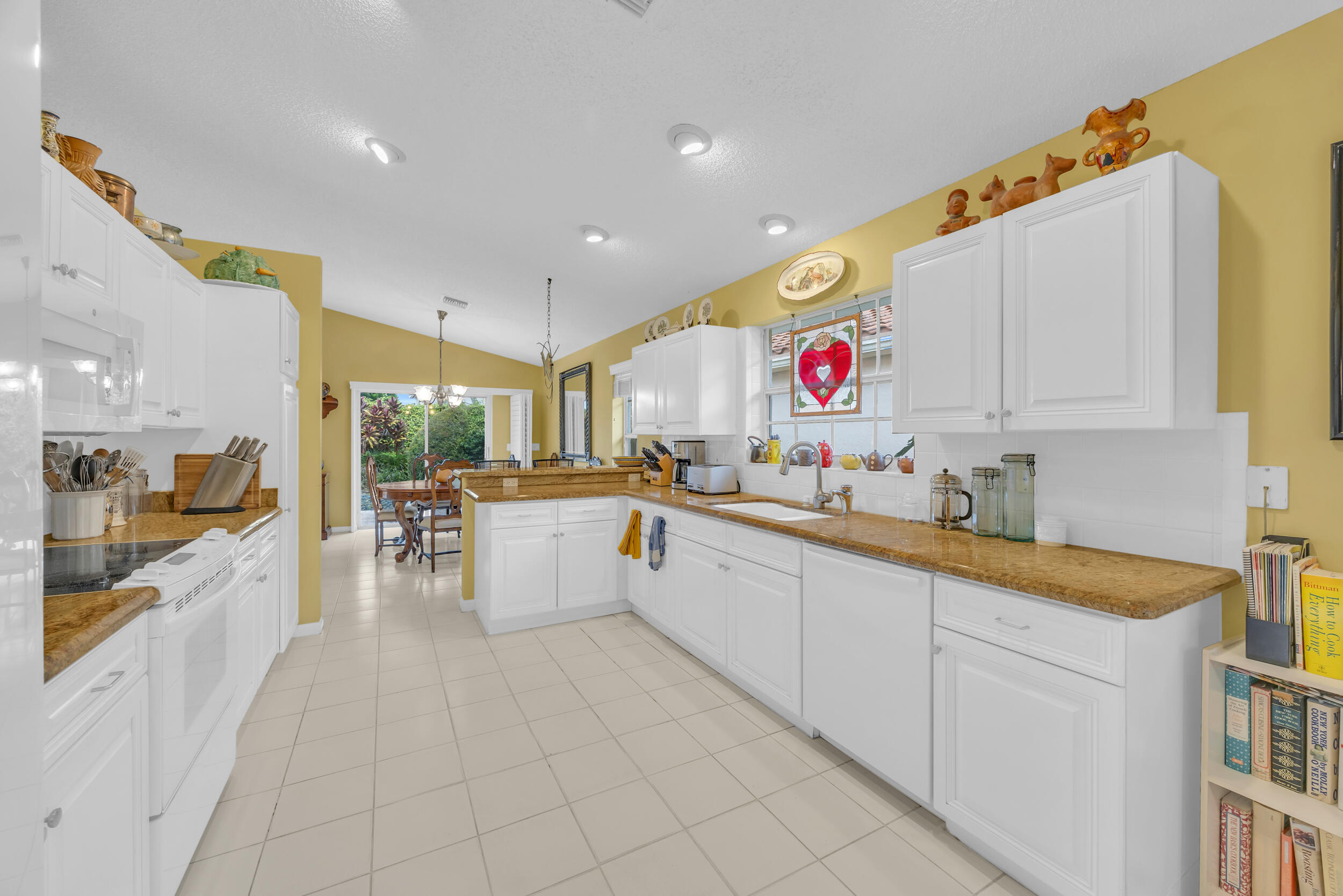 5141 Columbo Court