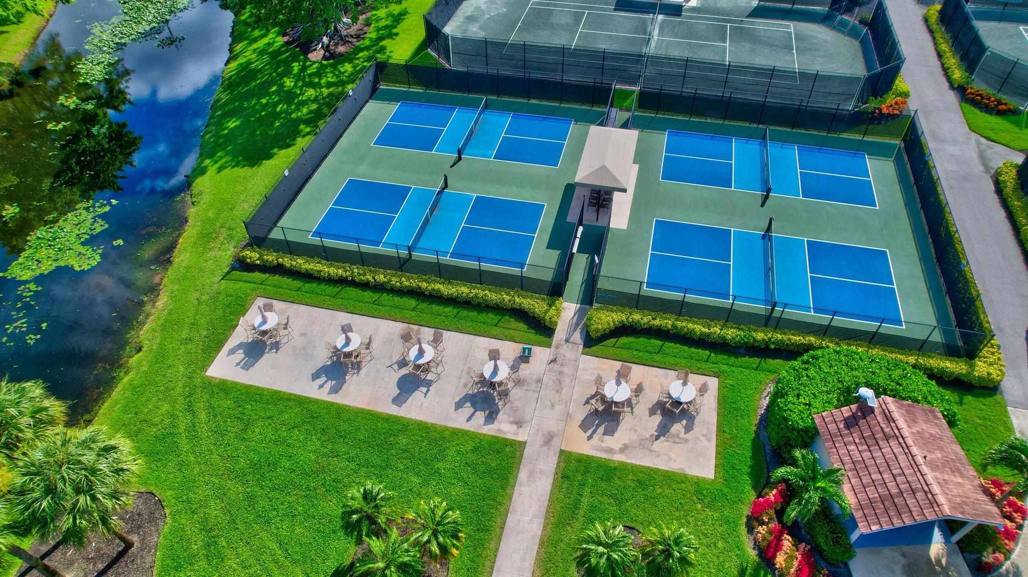 8337 Horseshoe Bay Road