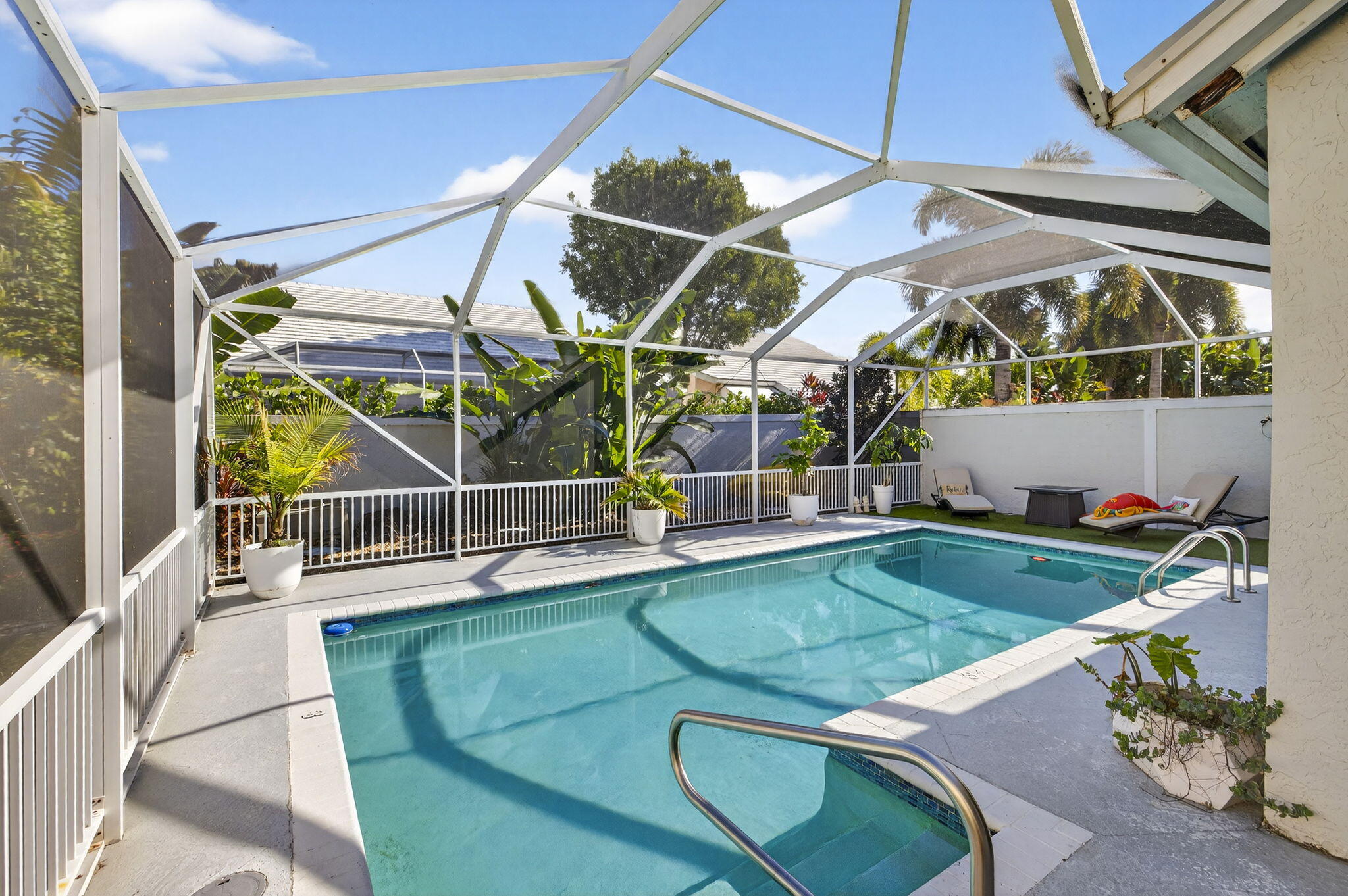 8337 Horseshoe Bay Road