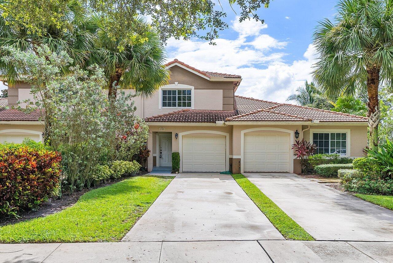 6748 Old Farm Trail