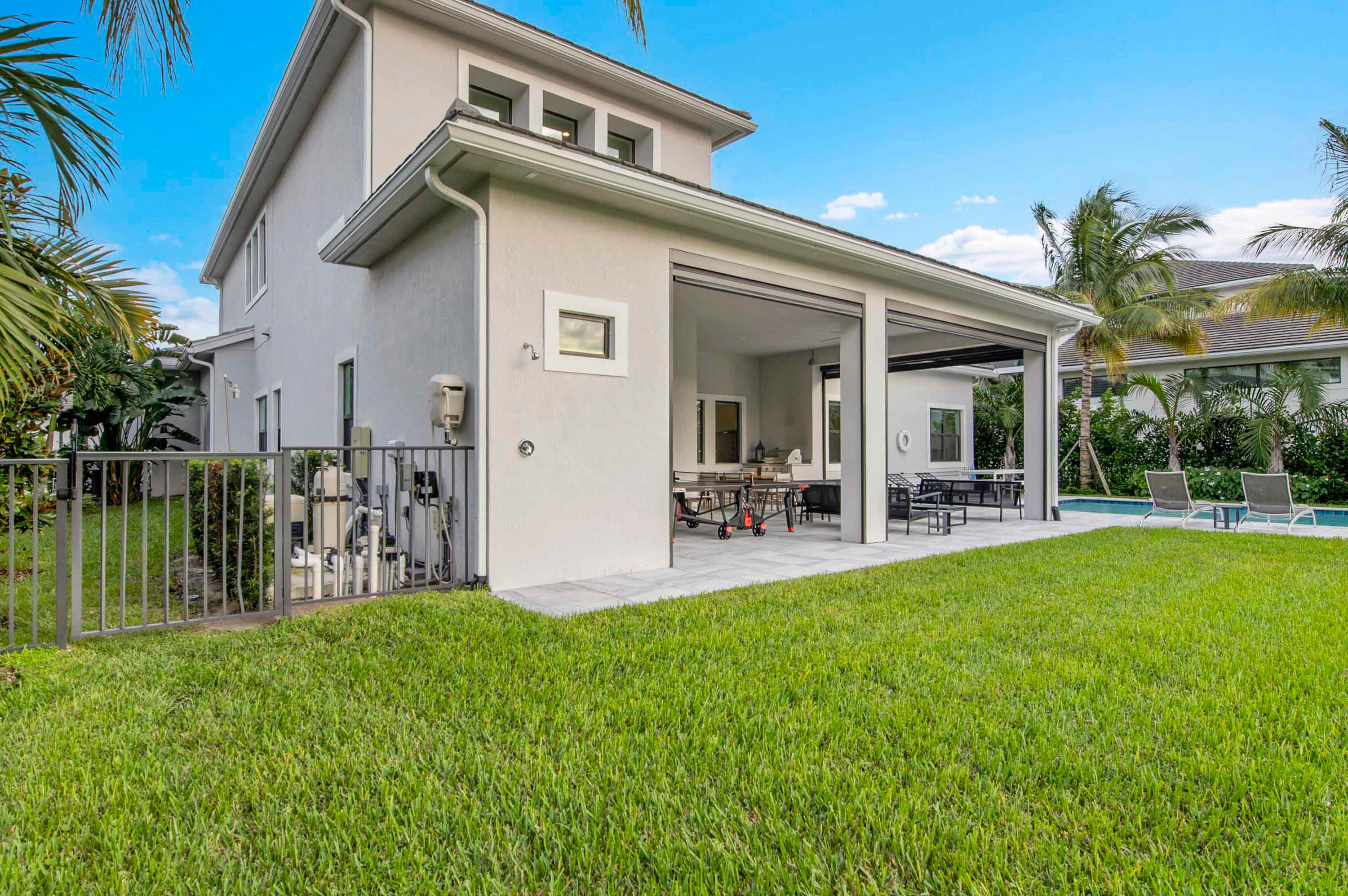 7480 NW 26th Way