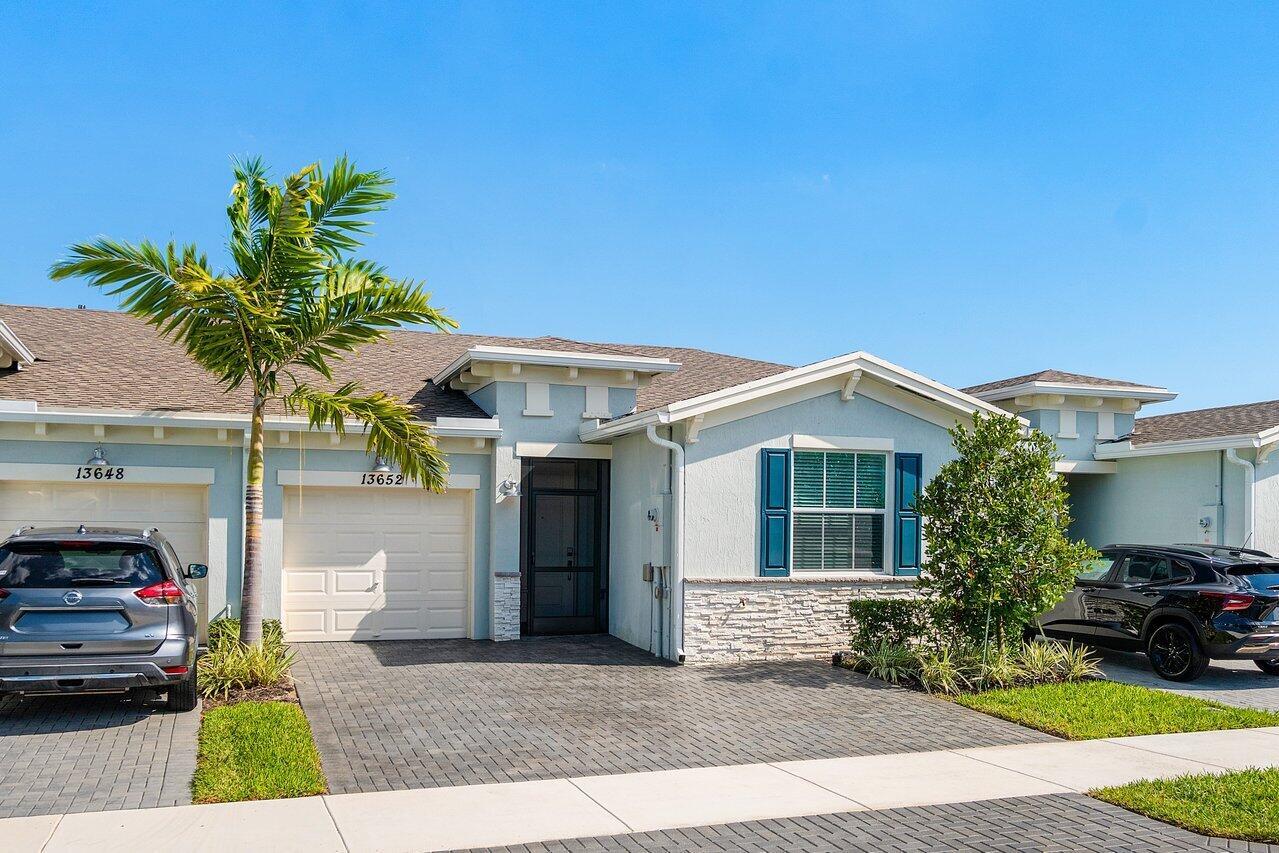 13652 Night Sky Pl Place