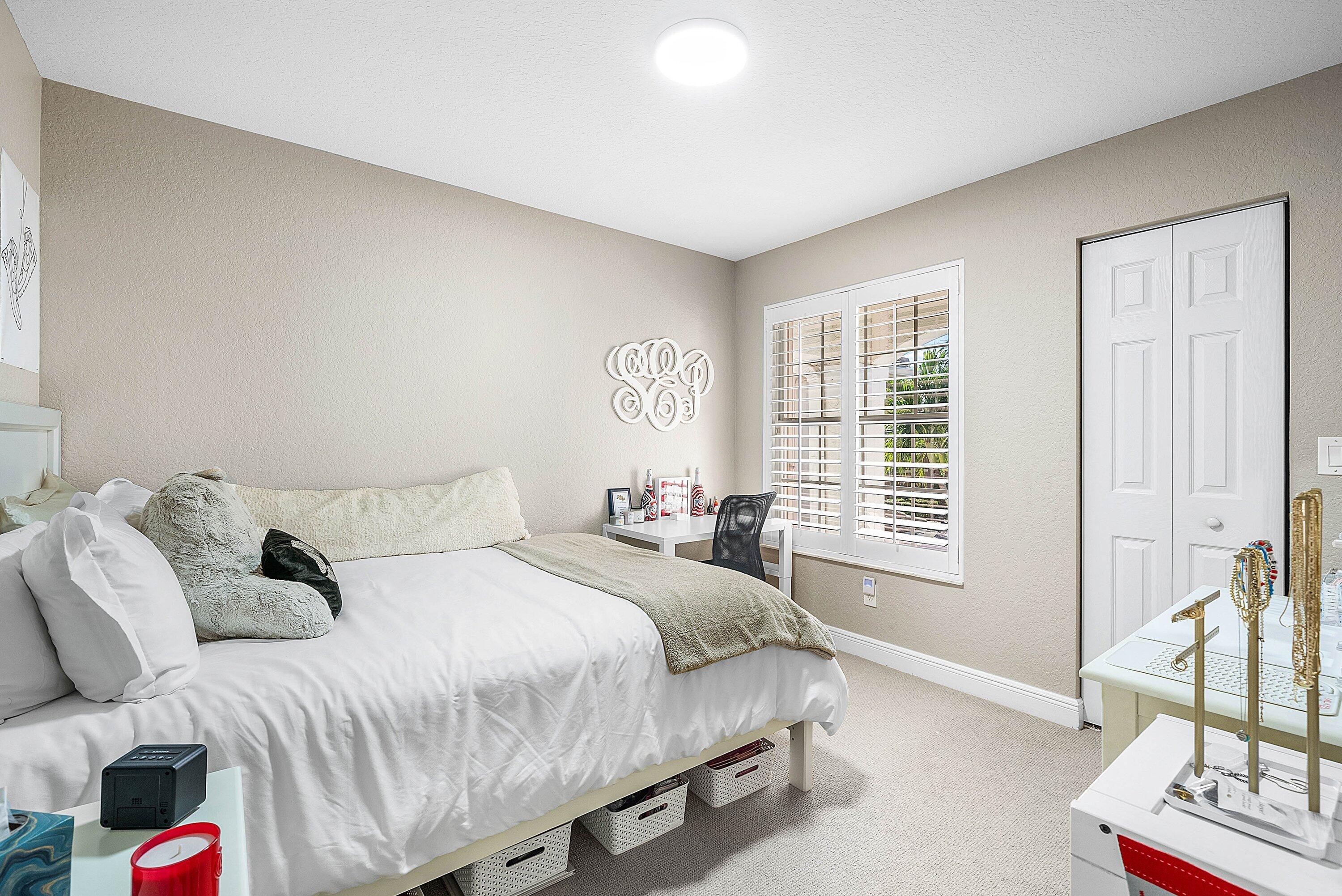 15822 Menton Bay Court