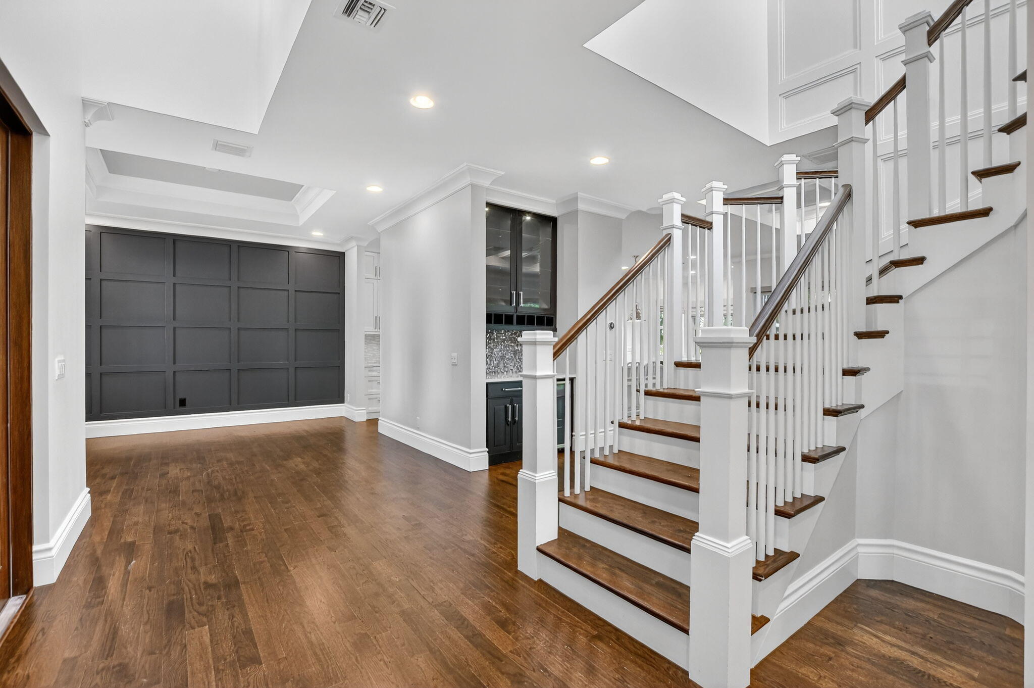 200 NW 10th Street
