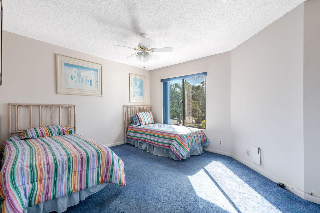 7689 Glendevon Lane 1805
