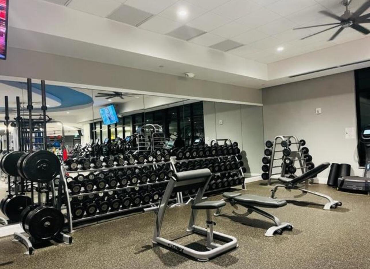 7689 Glendevon Lane 1805