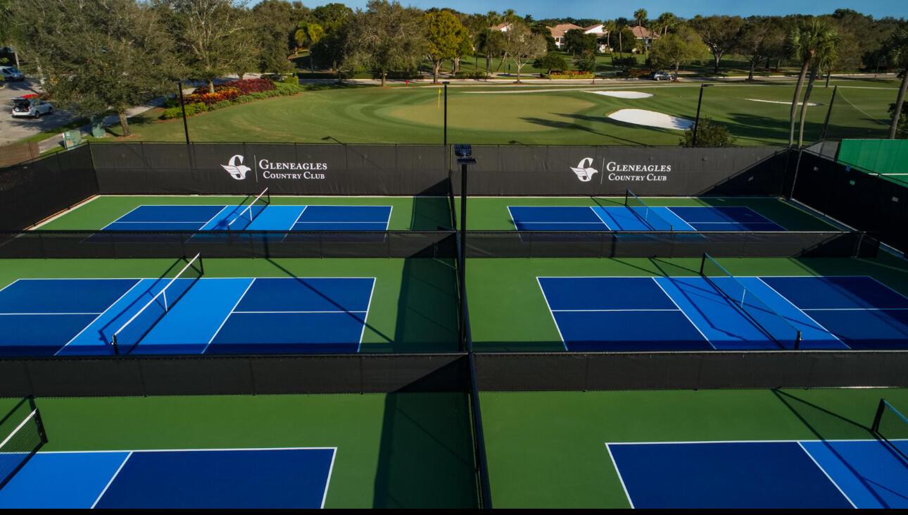 7689 Glendevon Lane 1805