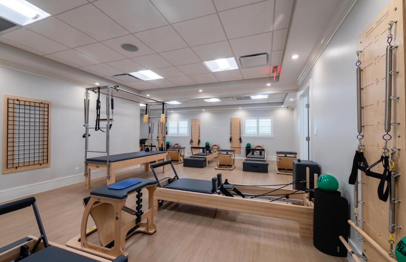 7689 Glendevon Lane 1805