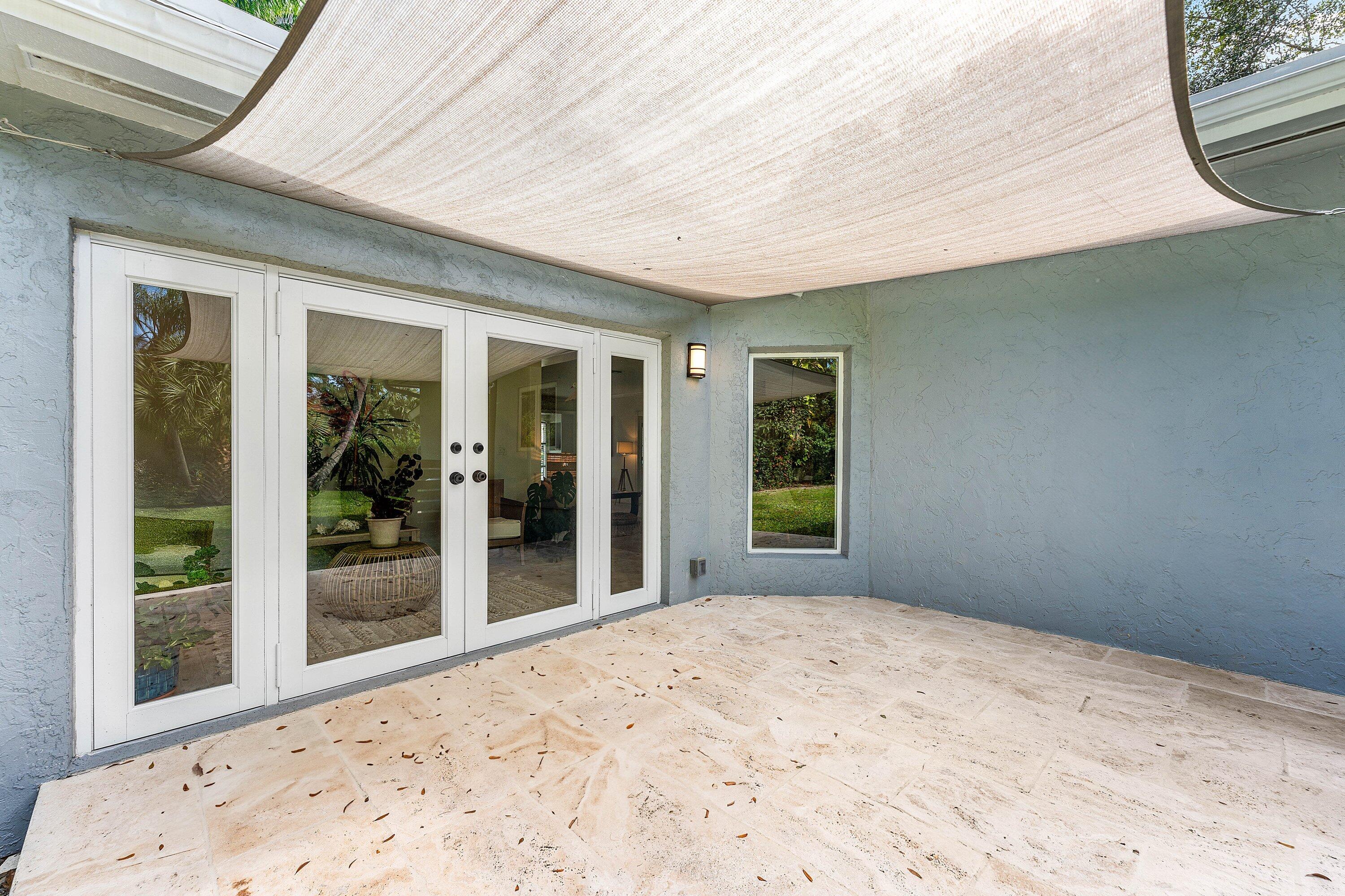 2573 SW 30th Terrace