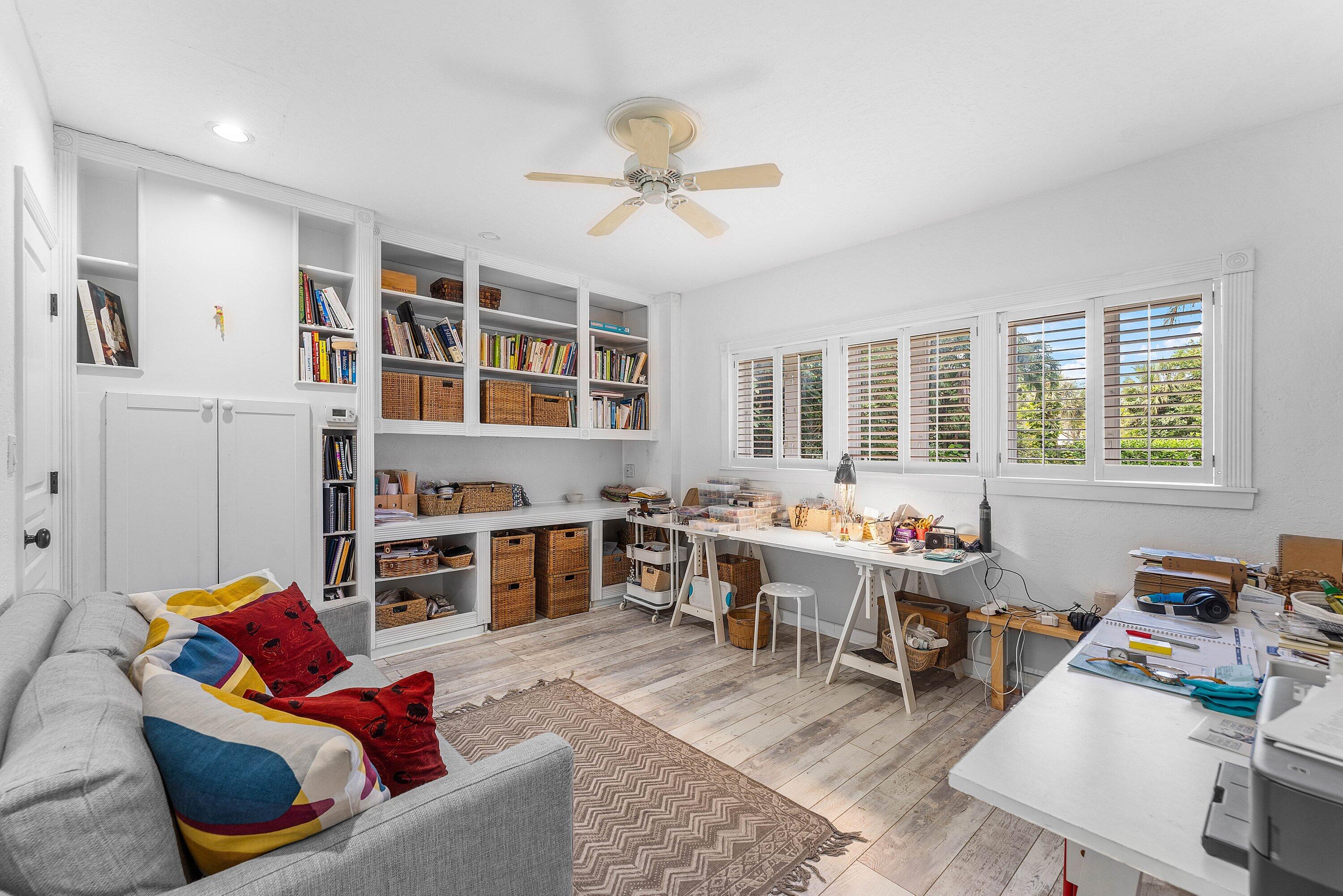 2573 SW 30th Terrace