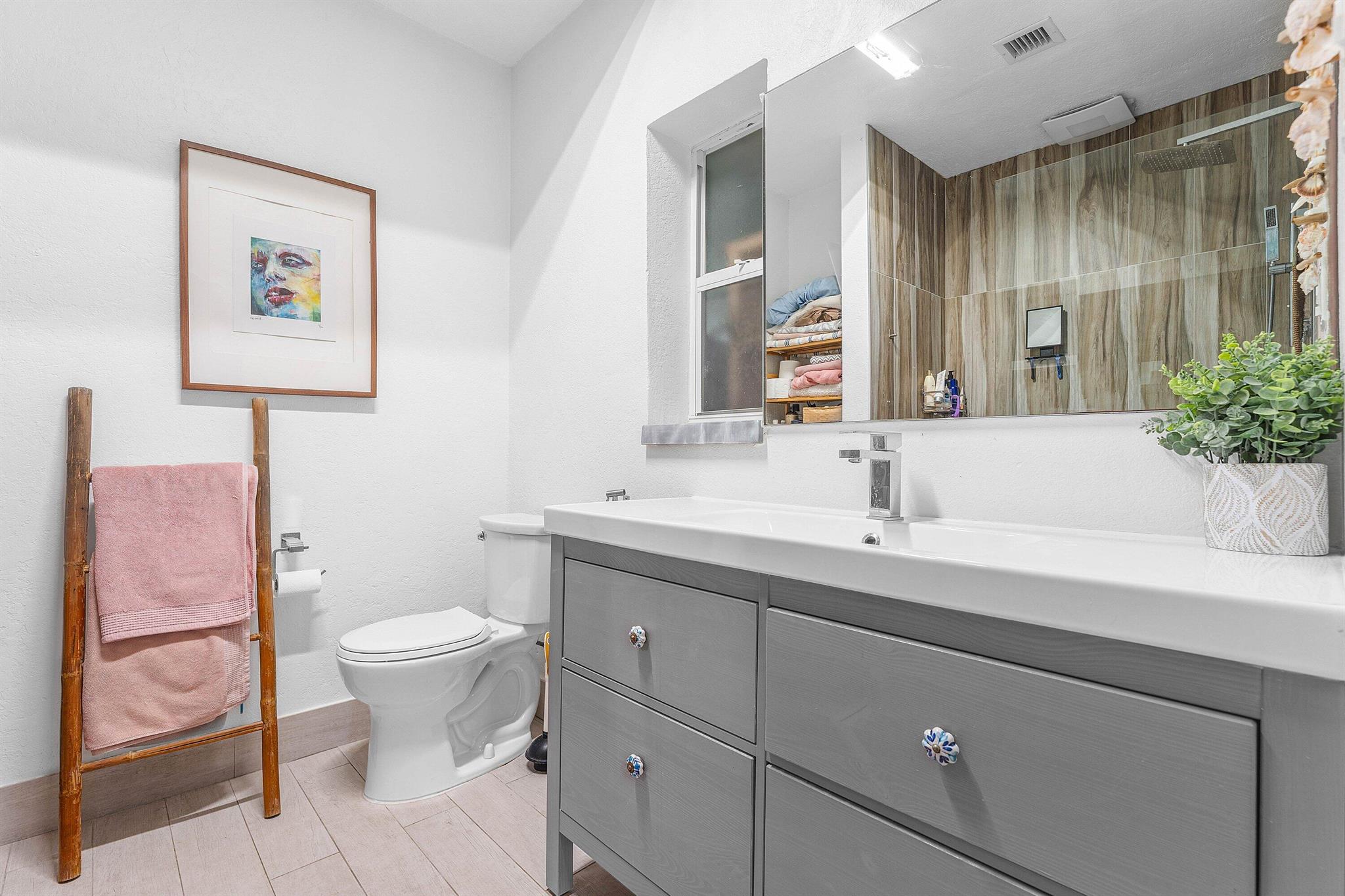 2573 SW 30th Terrace