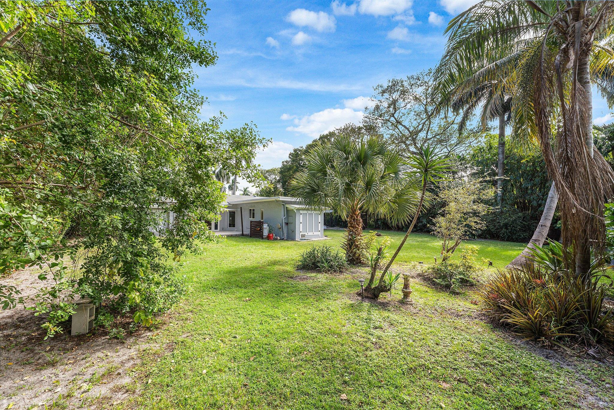 2573 SW 30th Terrace