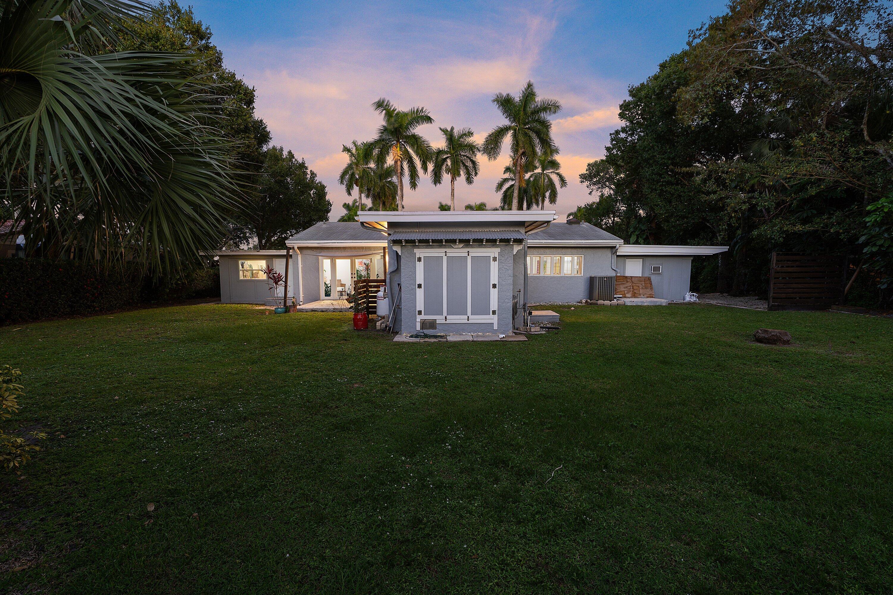 2573 SW 30th Terrace