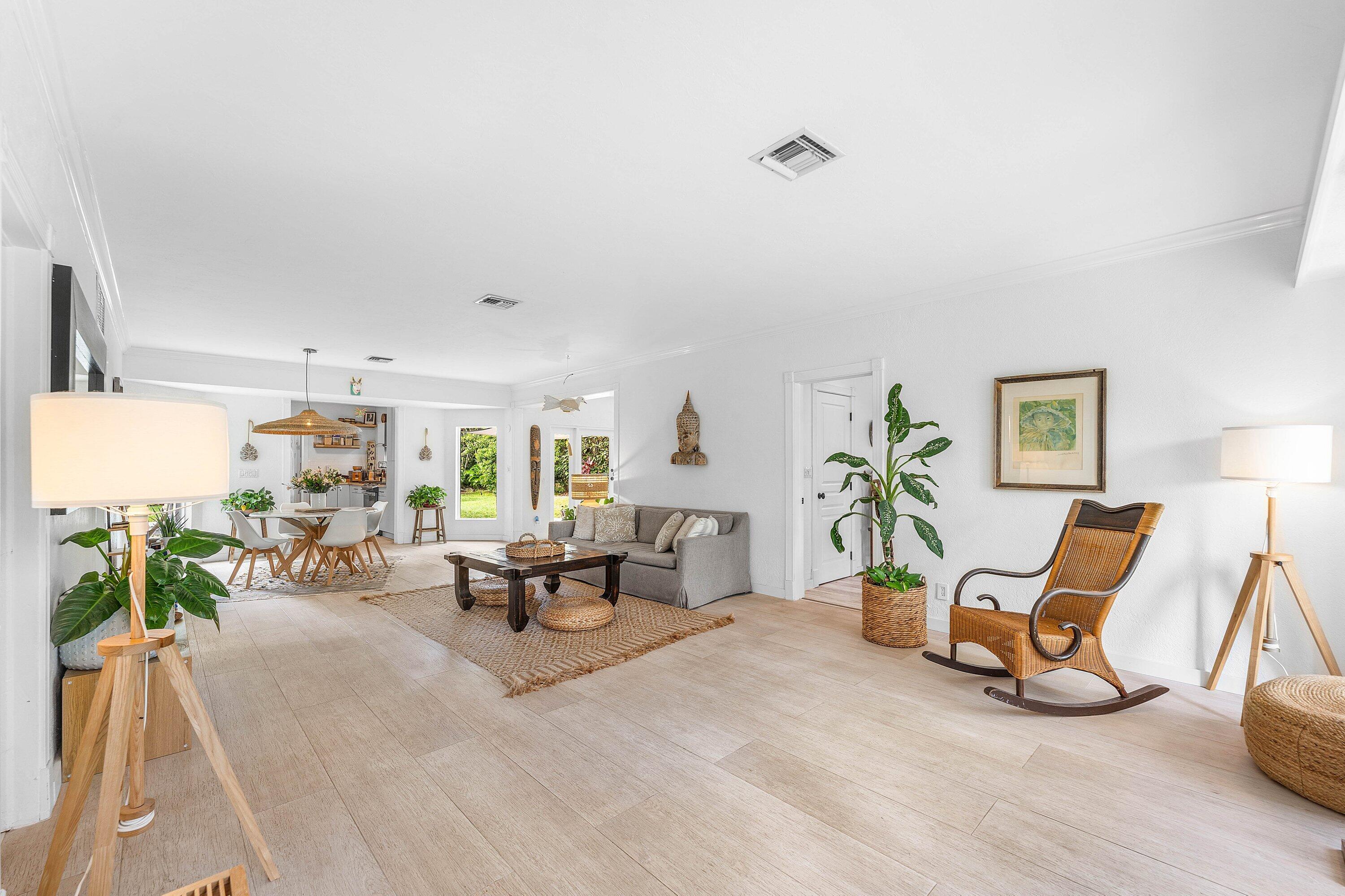 2573 SW 30th Terrace