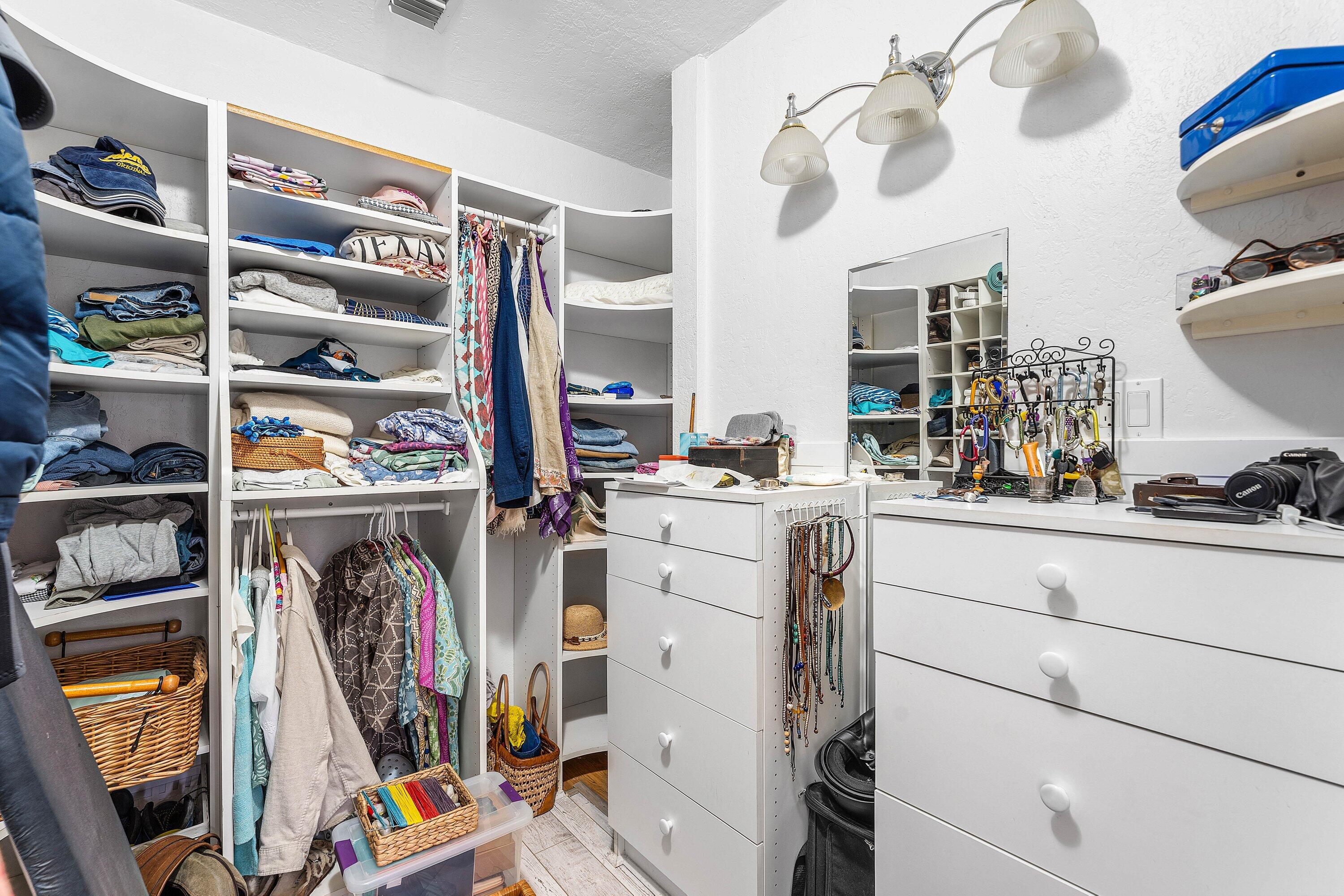 2573 SW 30th Terrace