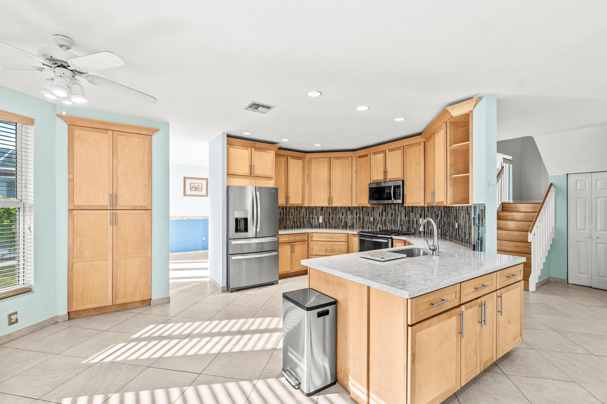 11876 NW 55th Street 11876