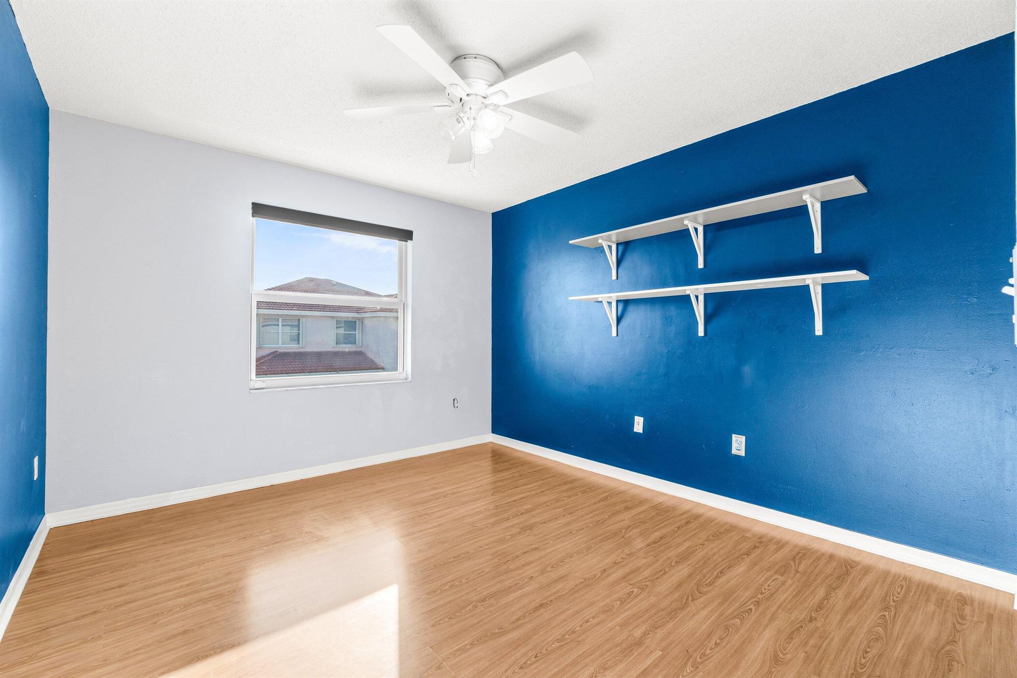 11876 NW 55th Street 11876