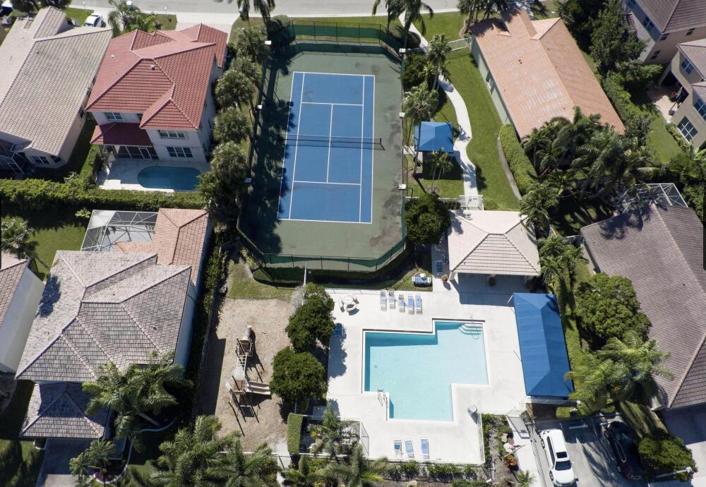 11876 NW 55th Street 11876