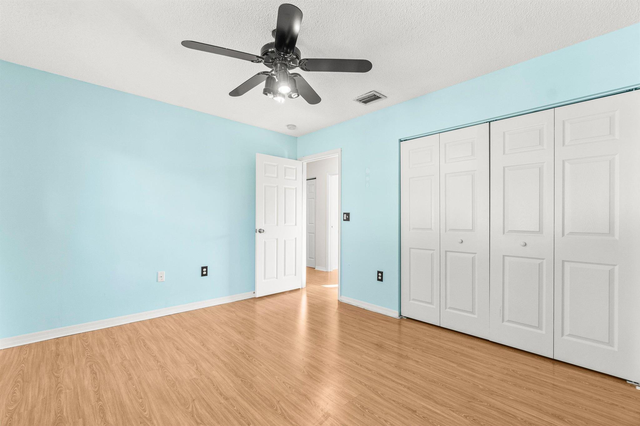 11876 NW 55th Street 11876