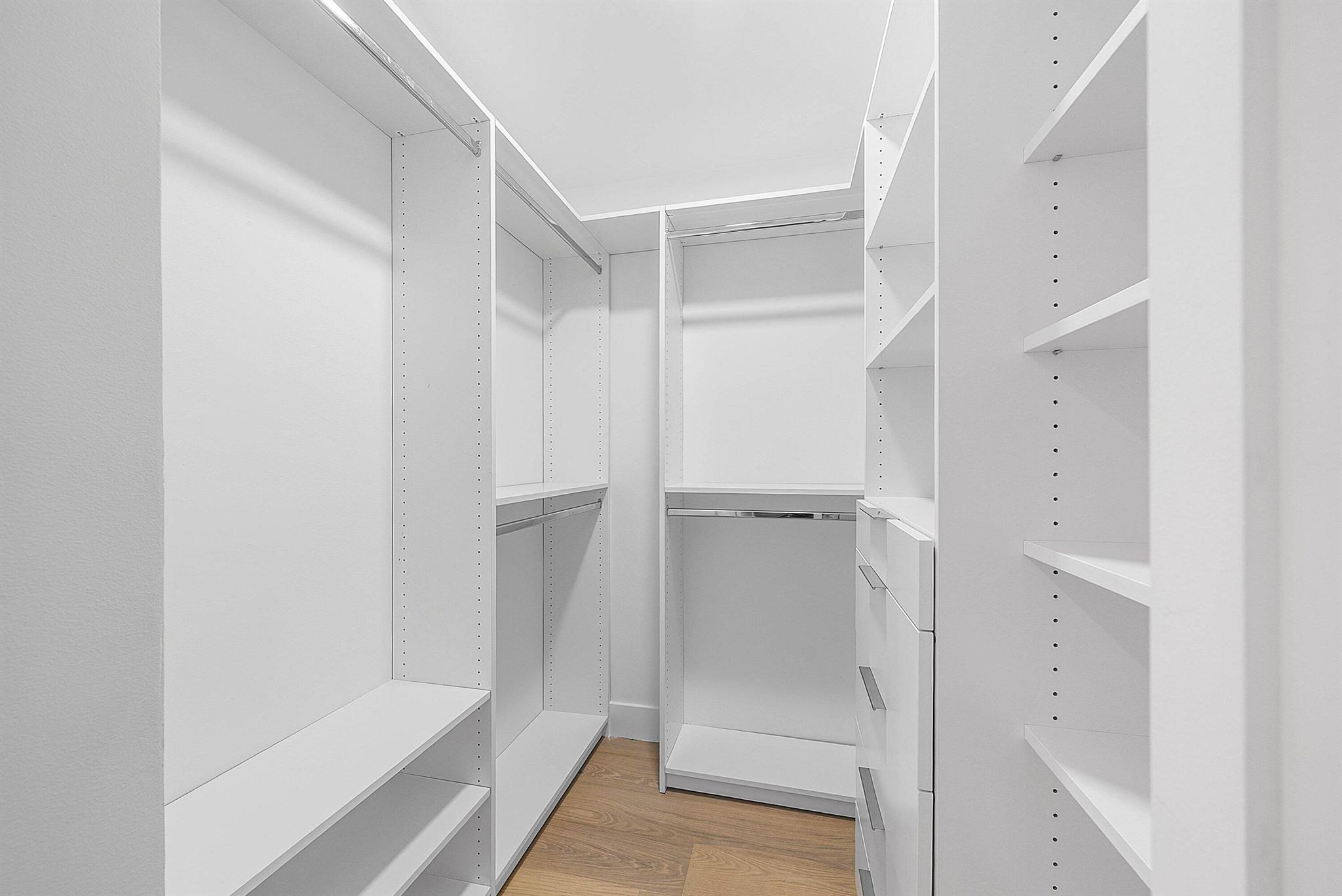 5723 Aspen Ridge Circle