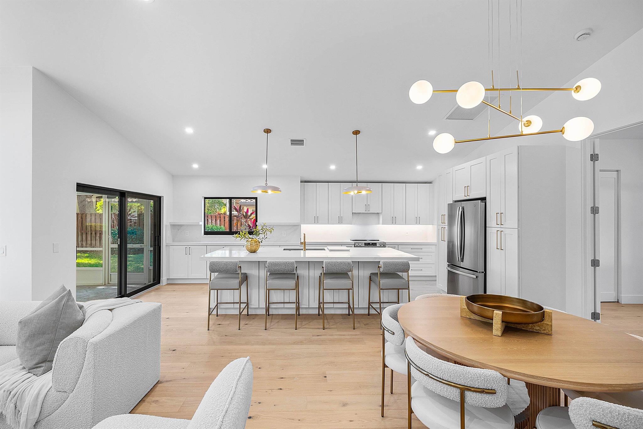 5723 Aspen Ridge Circle