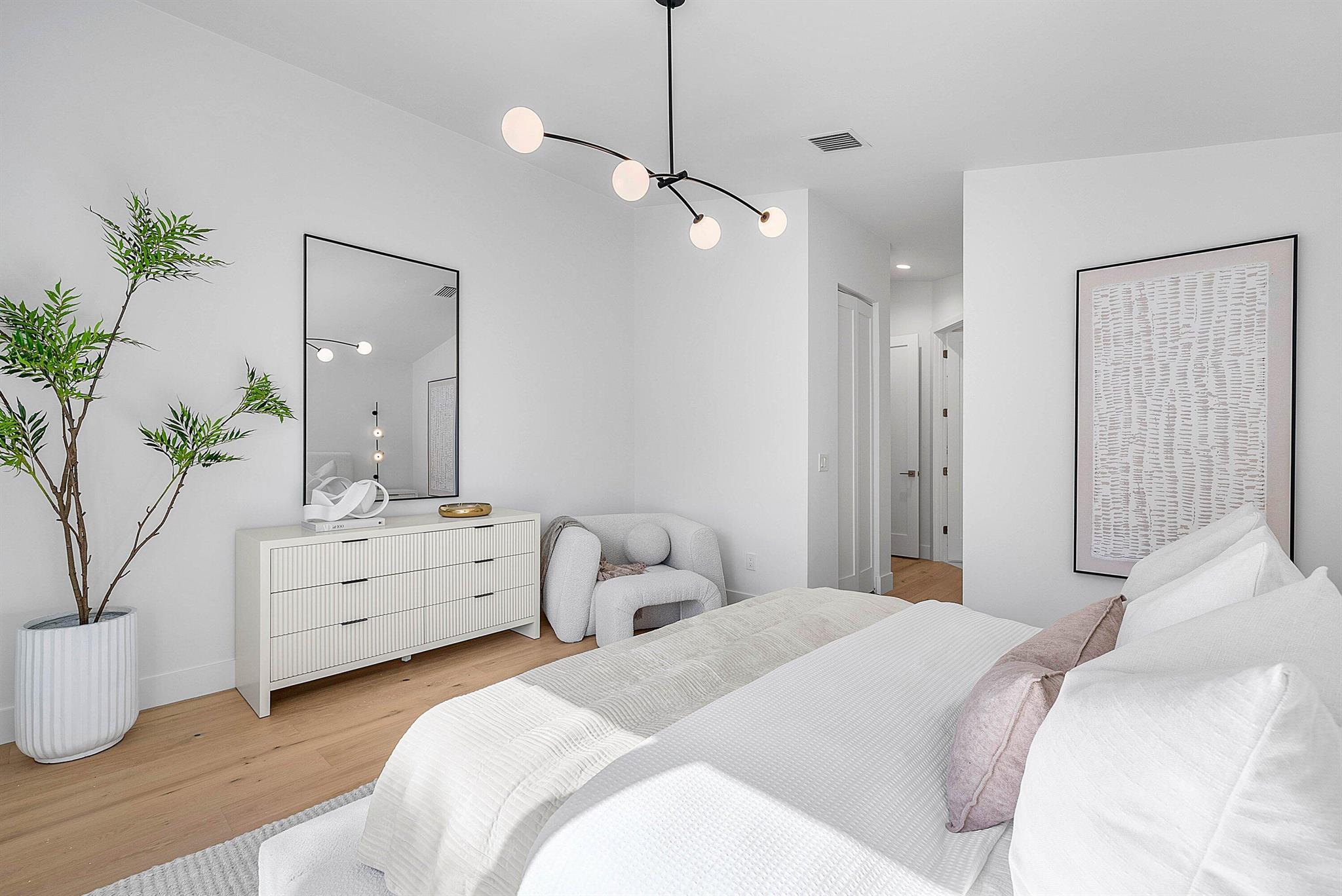 5723 Aspen Ridge Circle