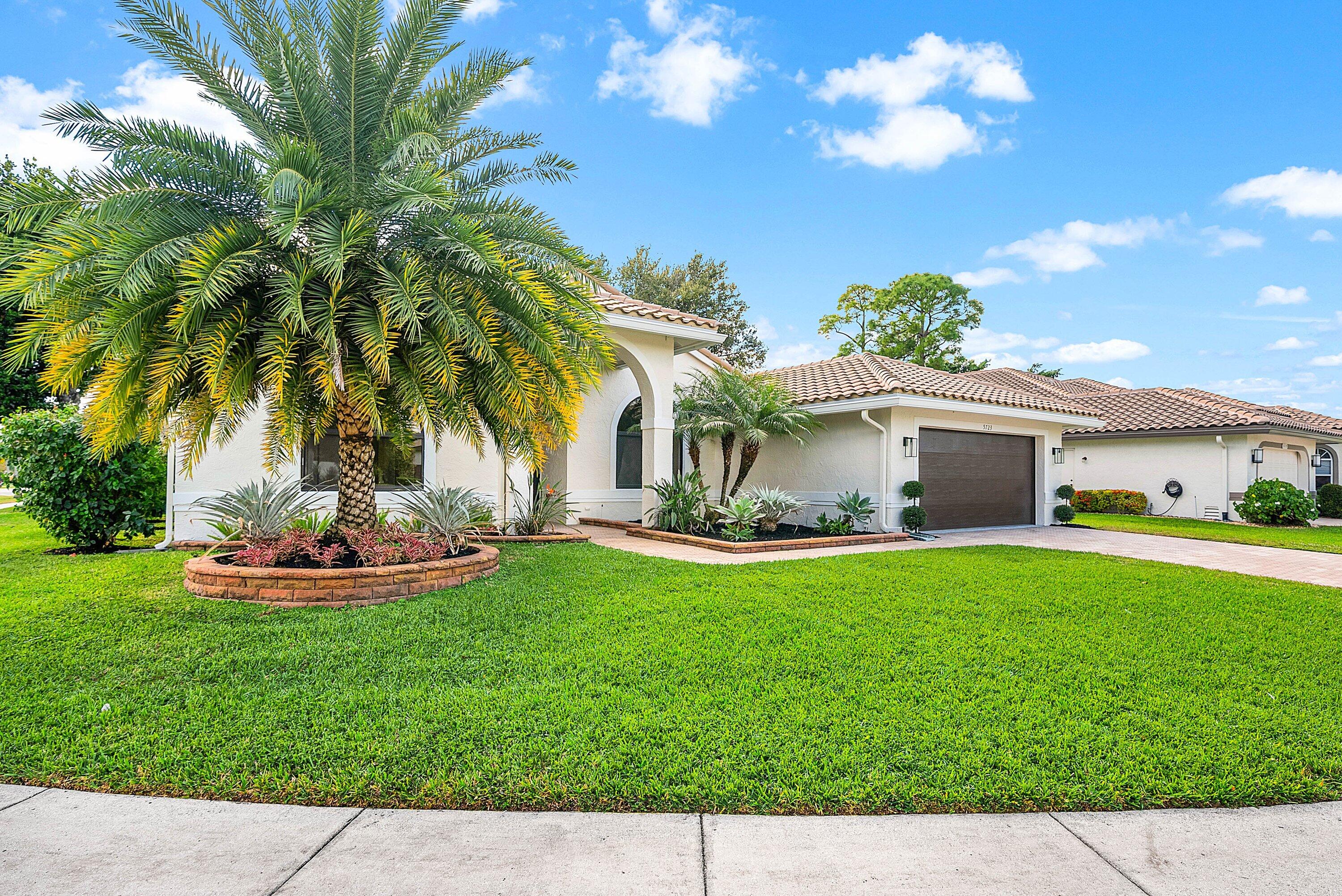 5723 Aspen Ridge Circle