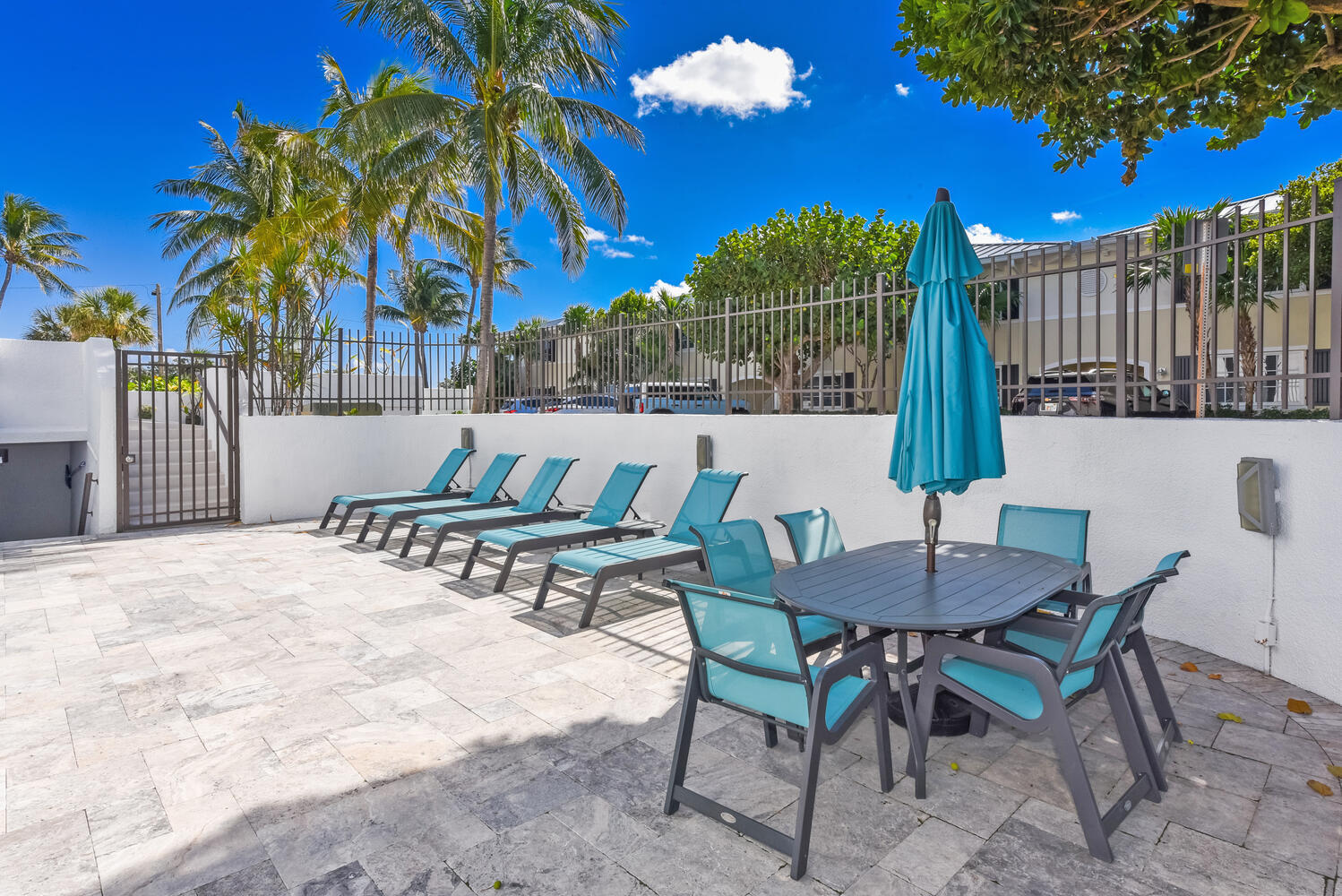 250 S Ocean Boulevard 258