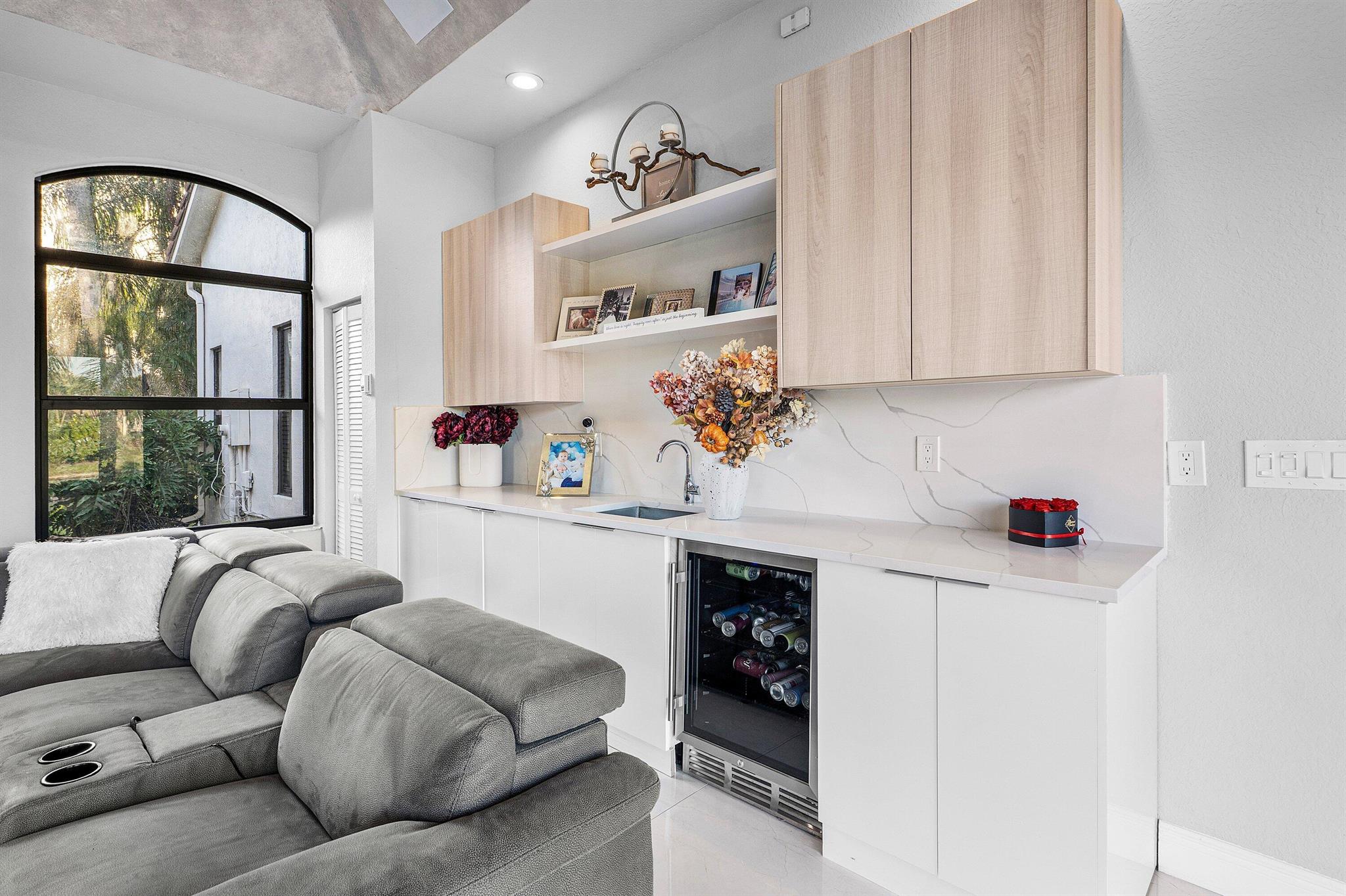 7056 NW 67th Terrace