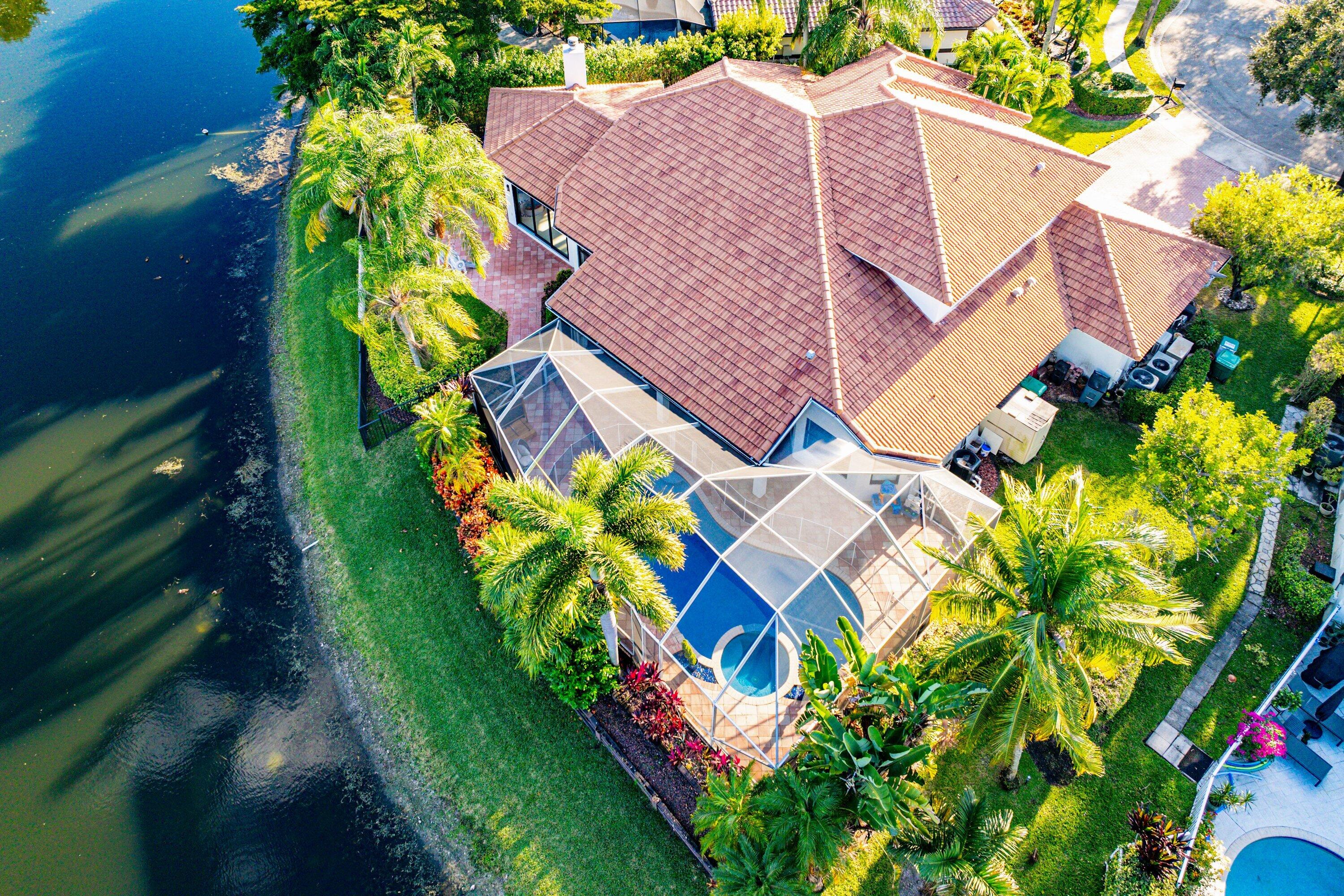 7056 NW 67th Terrace