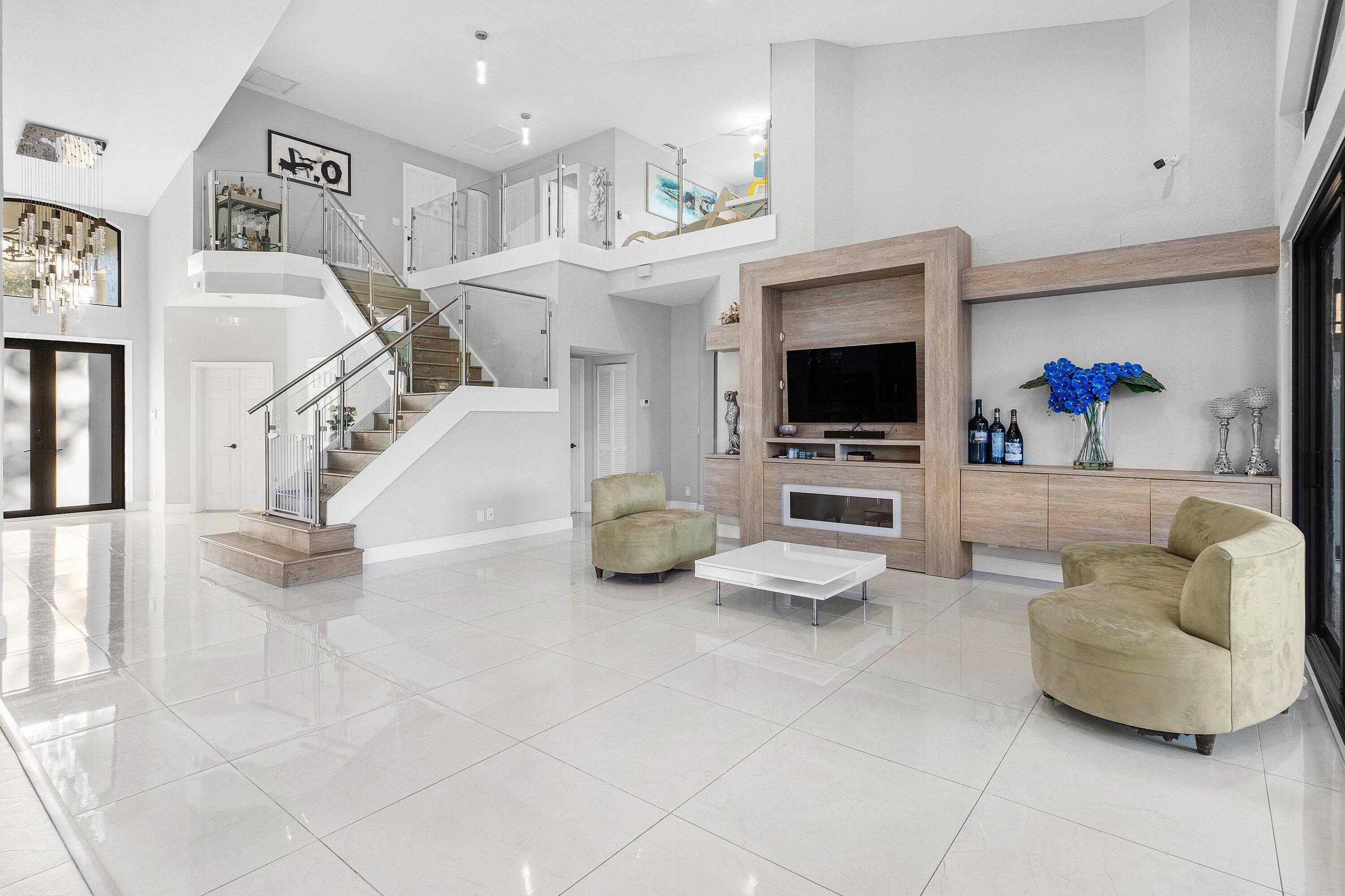 7056 NW 67th Terrace