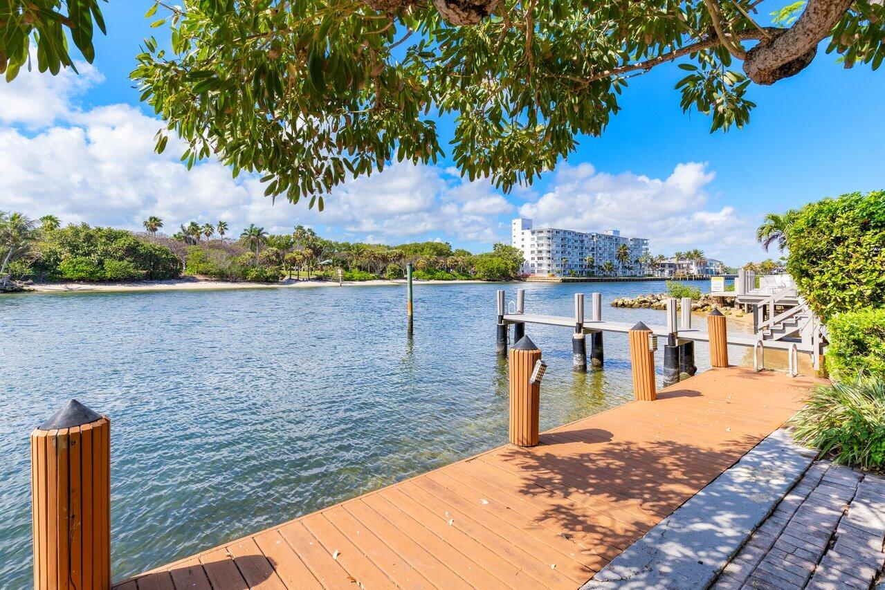 1170 Hillsboro Mile 302