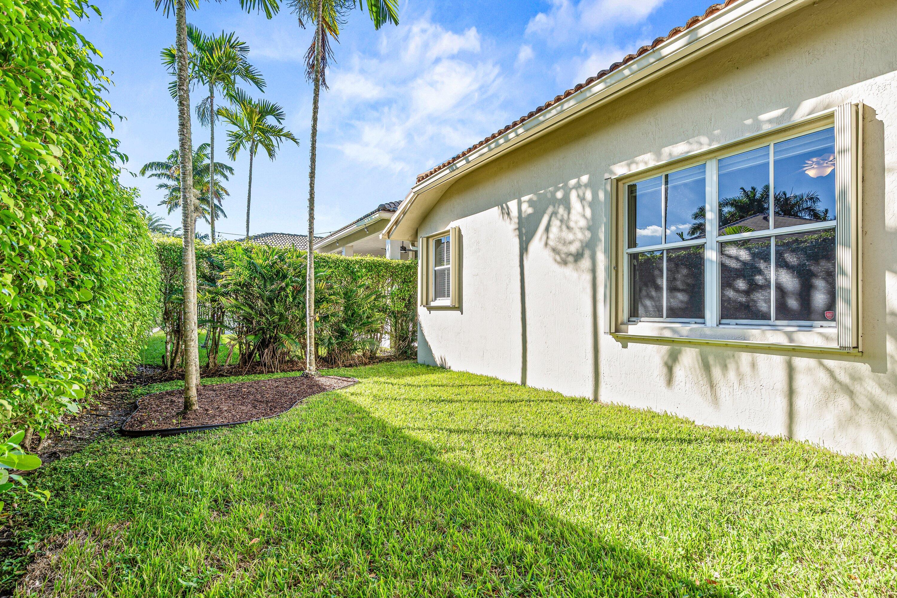 1366 Crossbill Court