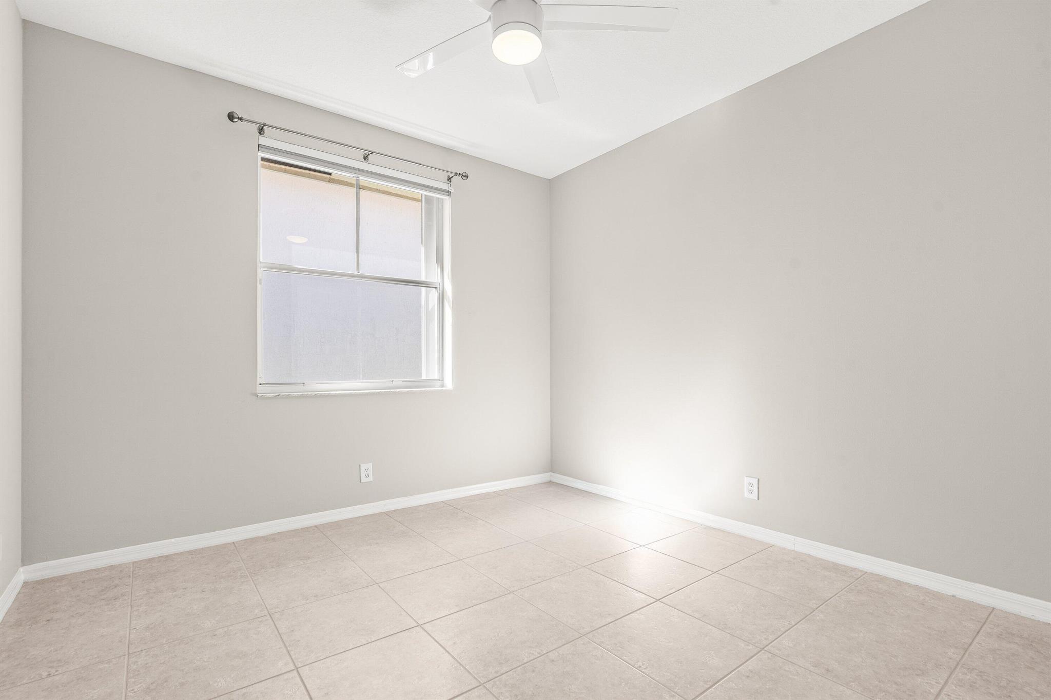 1366 Crossbill Court