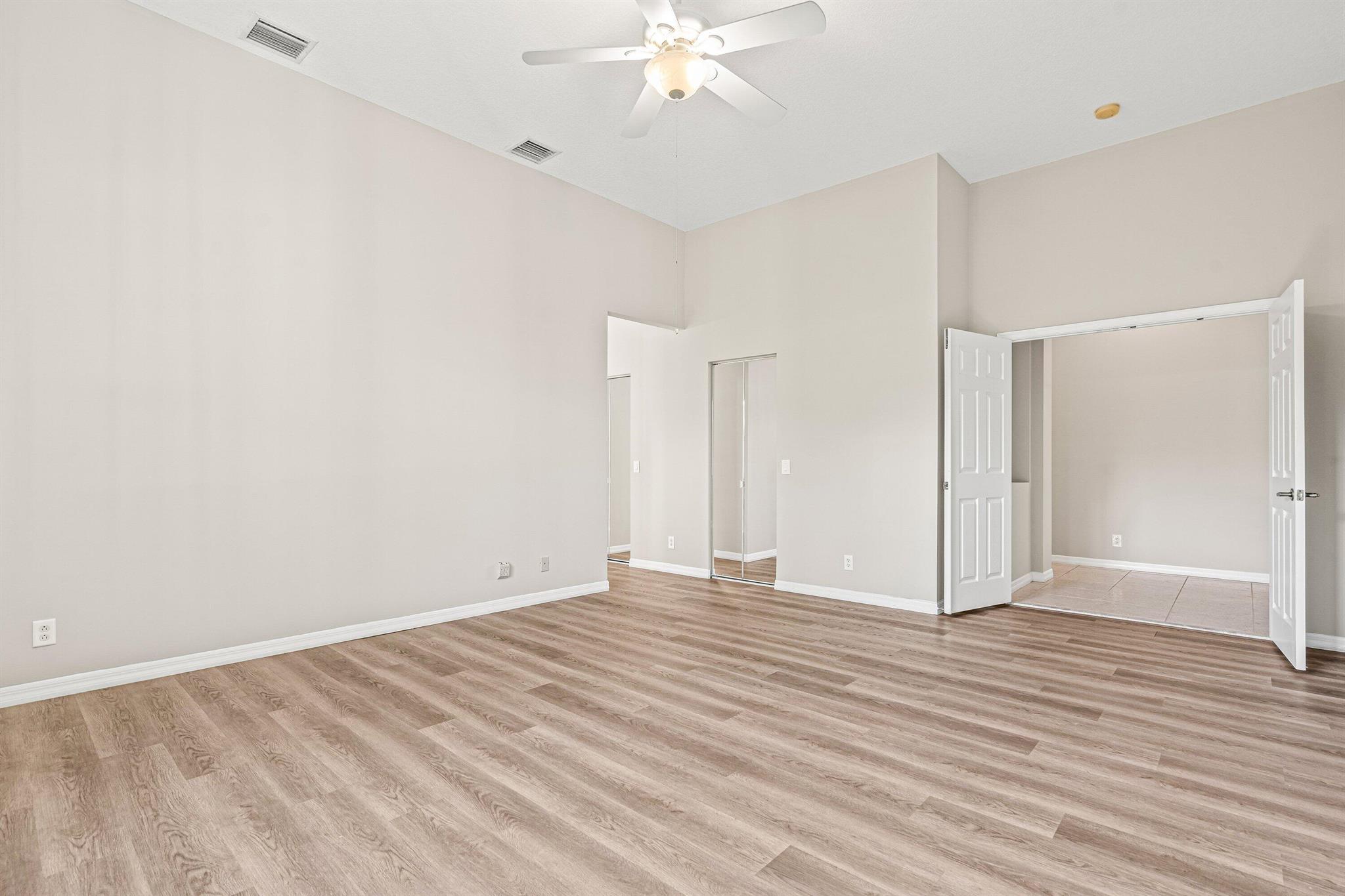 1366 Crossbill Court