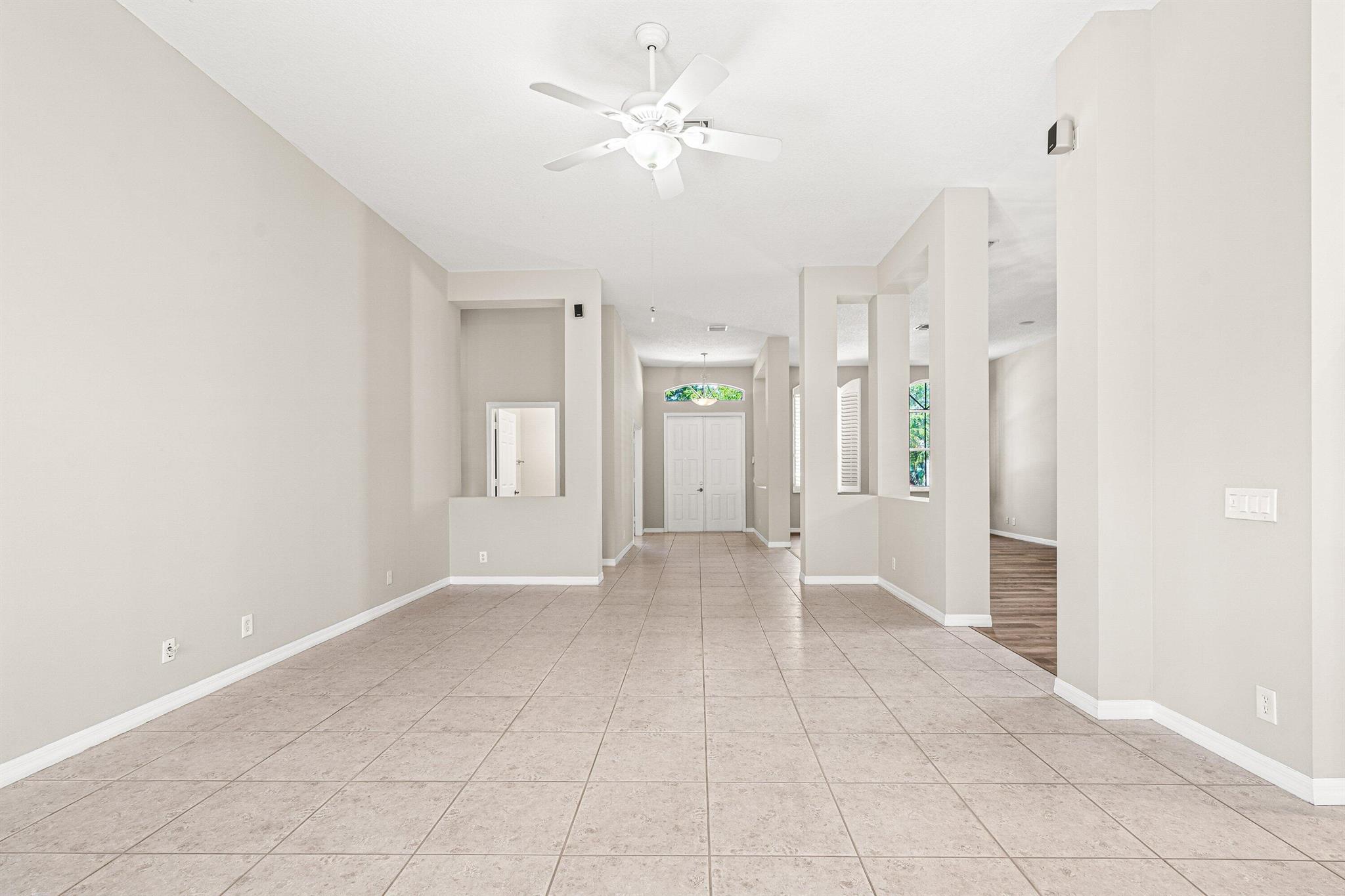 1366 Crossbill Court