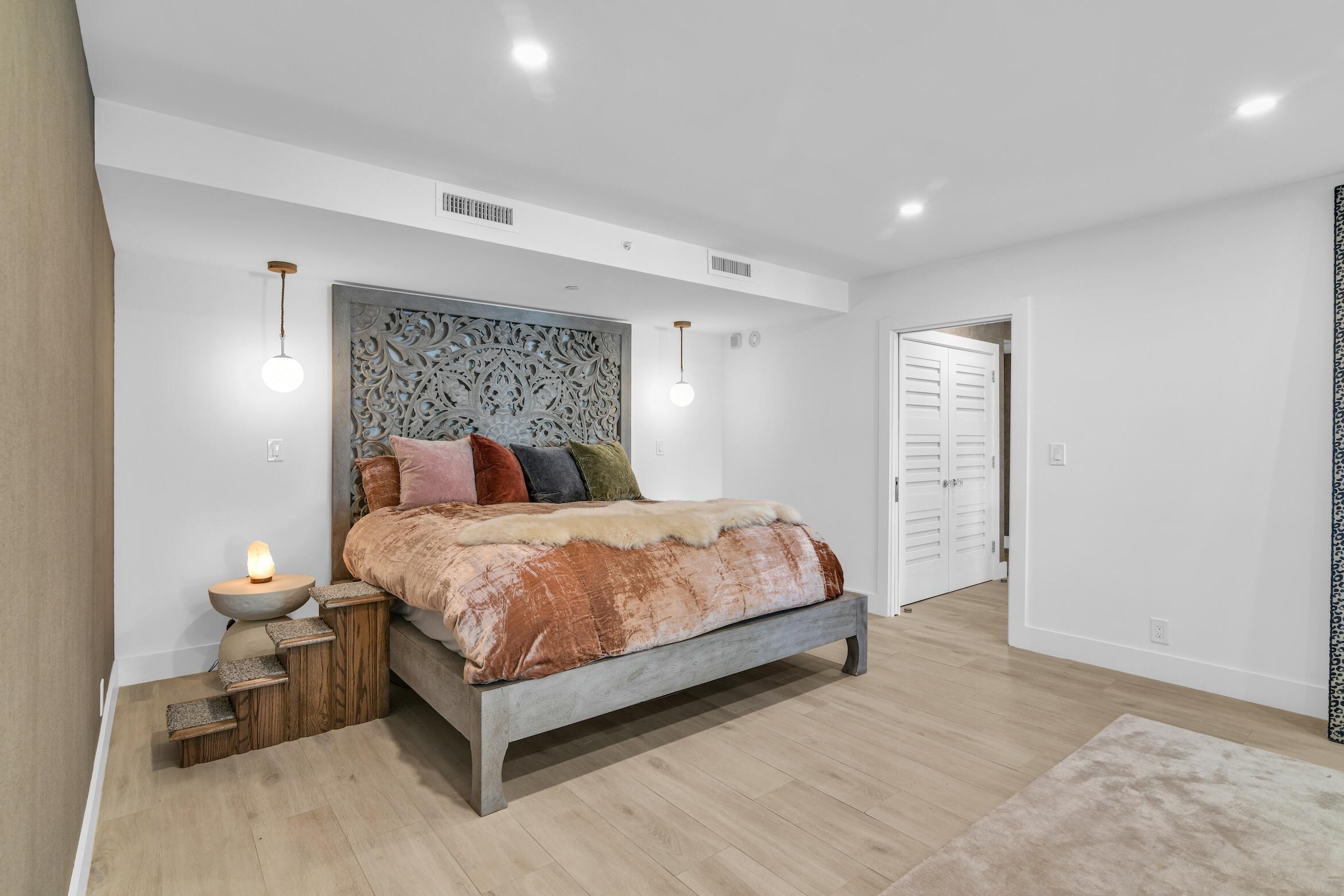 100 SE 5th Avenue 106