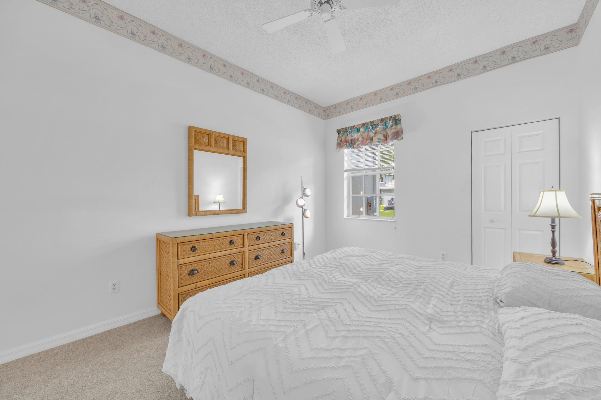 10172 Andover Coach Circle G2