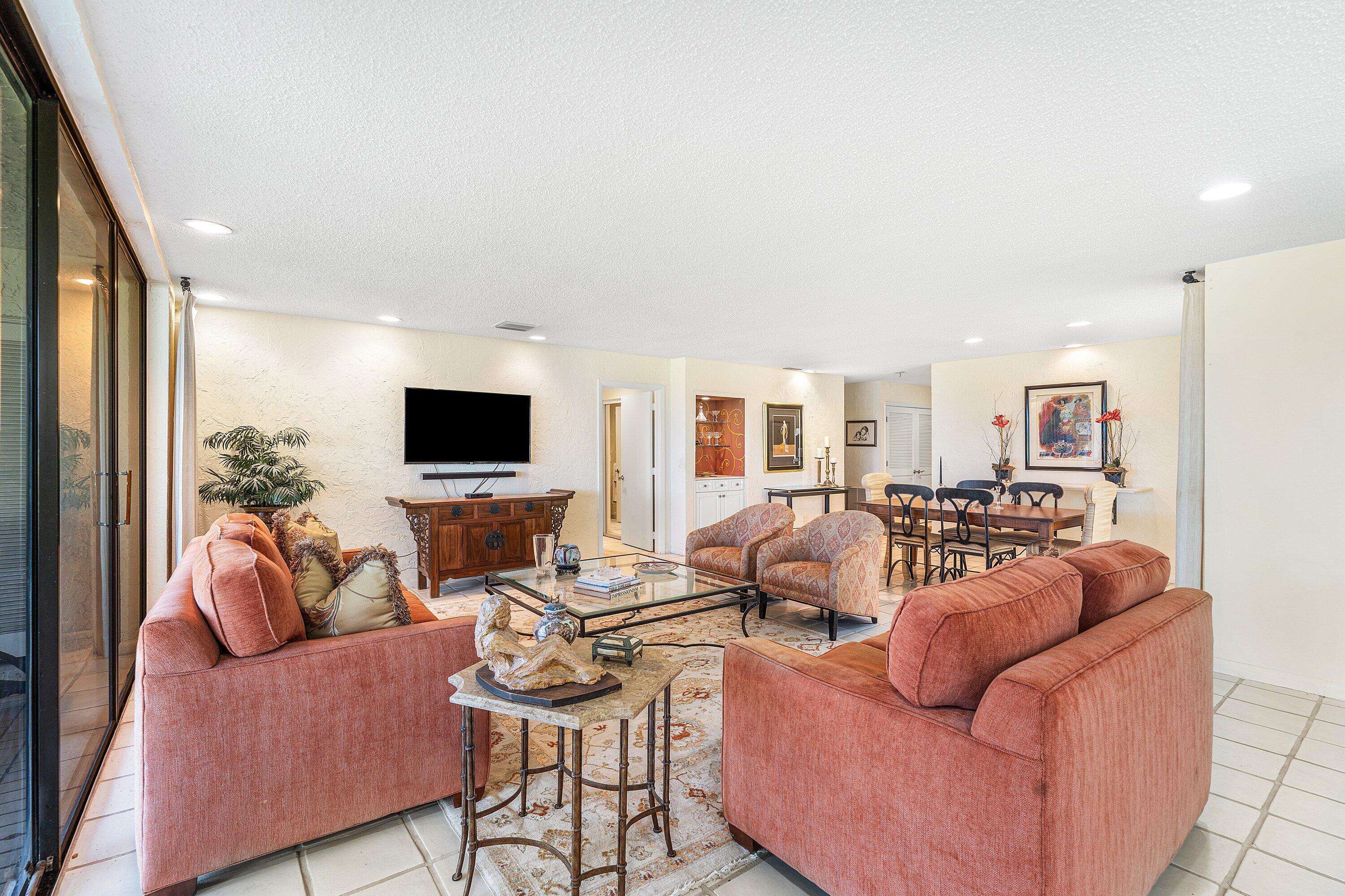 5 Eastgate Drive A
