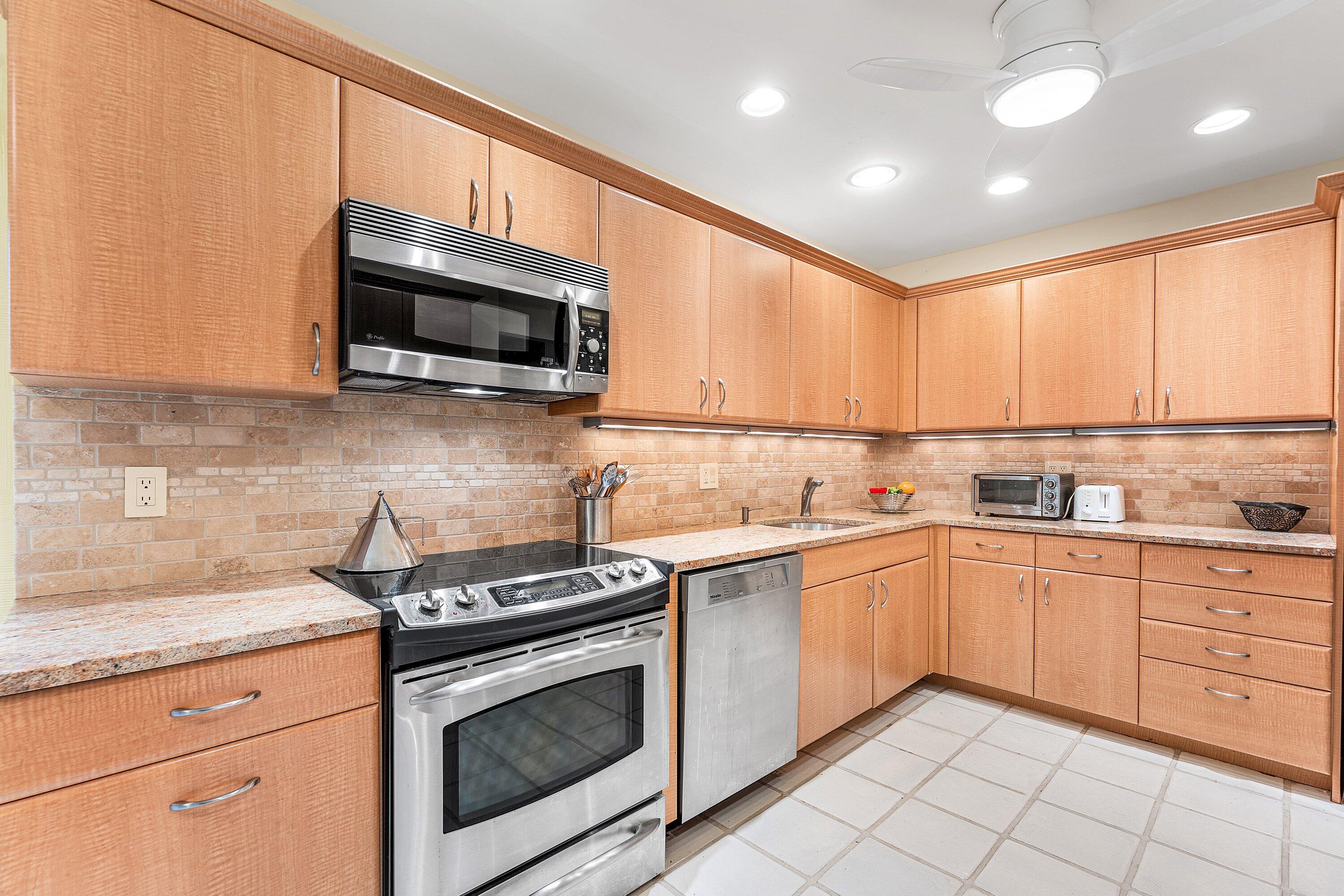 5 Eastgate Drive A